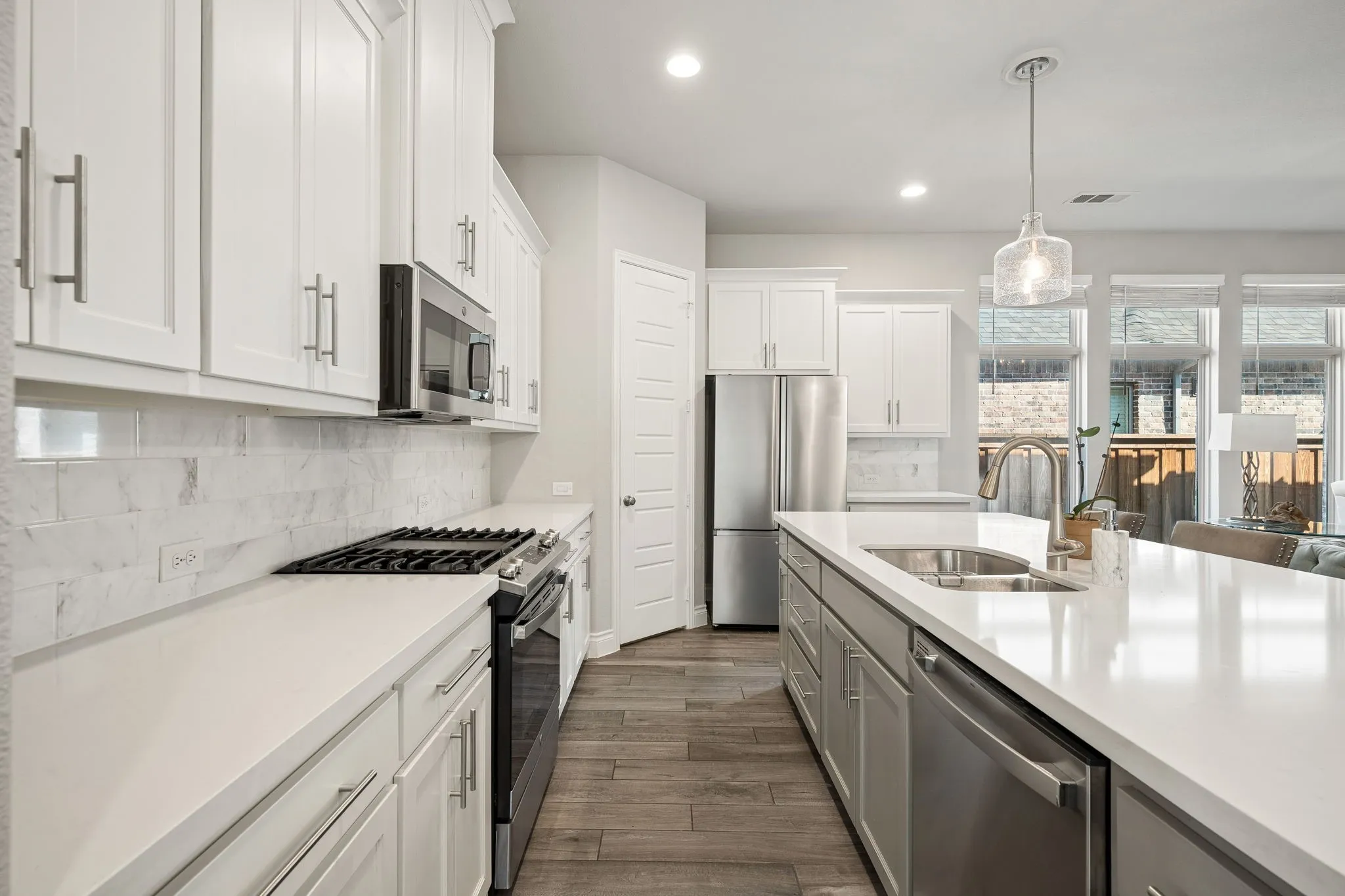 Single Family Residence For Sale in Collin County , 8721 Navidad Falls Drive, Mc Kinney, Texas 75071, 3 Bedrooms, 2 Bathrooms, 2 Garage spaces, 2,071 Sqft, built in 2020, Price $469,000, mls#21322339, Real Estate Agent in Mc Kinney, Homes For Sale in Collin county, Homes For Sale in Mc Kinney, Realtor in Mc Kinney Texas, Real Estate Brokerage Independent Realty Texas, Luminita Cordes Realtor