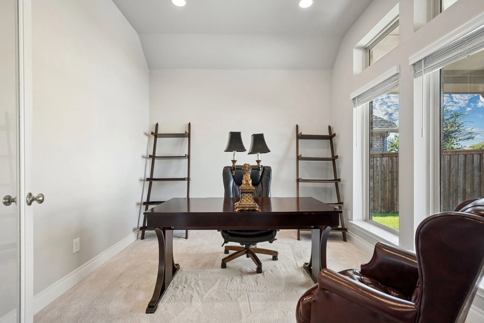 Single Family Residence For Sale in Collin County , 8721 Navidad Falls Drive, Mc Kinney, Texas 75071, 3 Bedrooms, 2 Bathrooms, 2 Garage spaces, 2,071 Sqft, built in 2020, Price $469,000, mls#21322339, Real Estate Agent in Mc Kinney, Homes For Sale in Collin county, Homes For Sale in Mc Kinney, Realtor in Mc Kinney Texas, Real Estate Brokerage Independent Realty Texas, Luminita Cordes Realtor