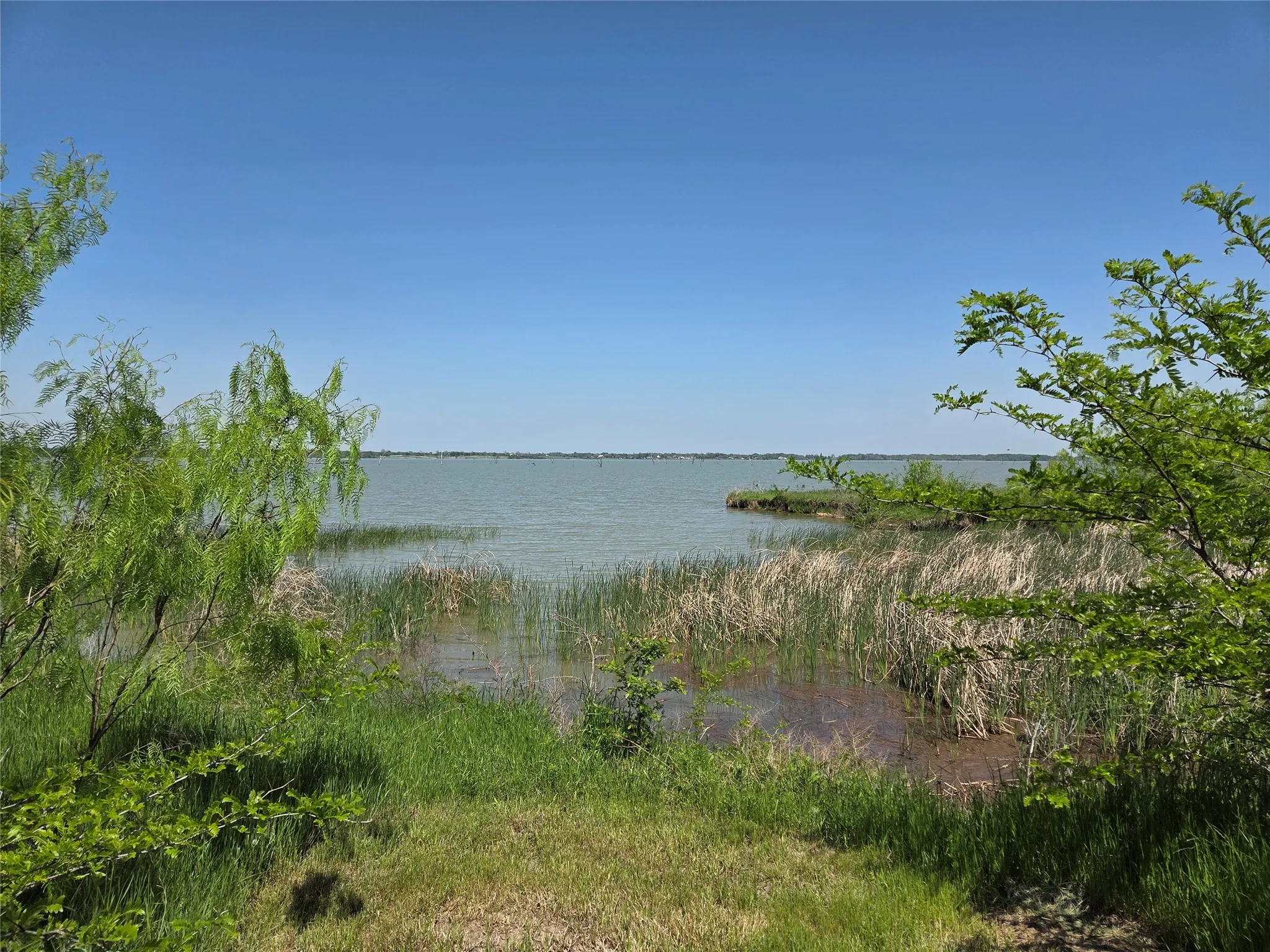 Unimproved Land For Sale in Navarro County , Lot 24 Edgewater Way, Corsicana, Texas 75109, 0, 0, Garage spaces, 0 Sqft, built in 0, mls#21324694, Real Estate Agent in Corsicana, Homes For Sale in Navarro county, Homes For Sale in Corsicana, Realtor in Corsicana Texas, Real Estate Brokerage Independent Realty Texas, Luminita Cordes Realtor