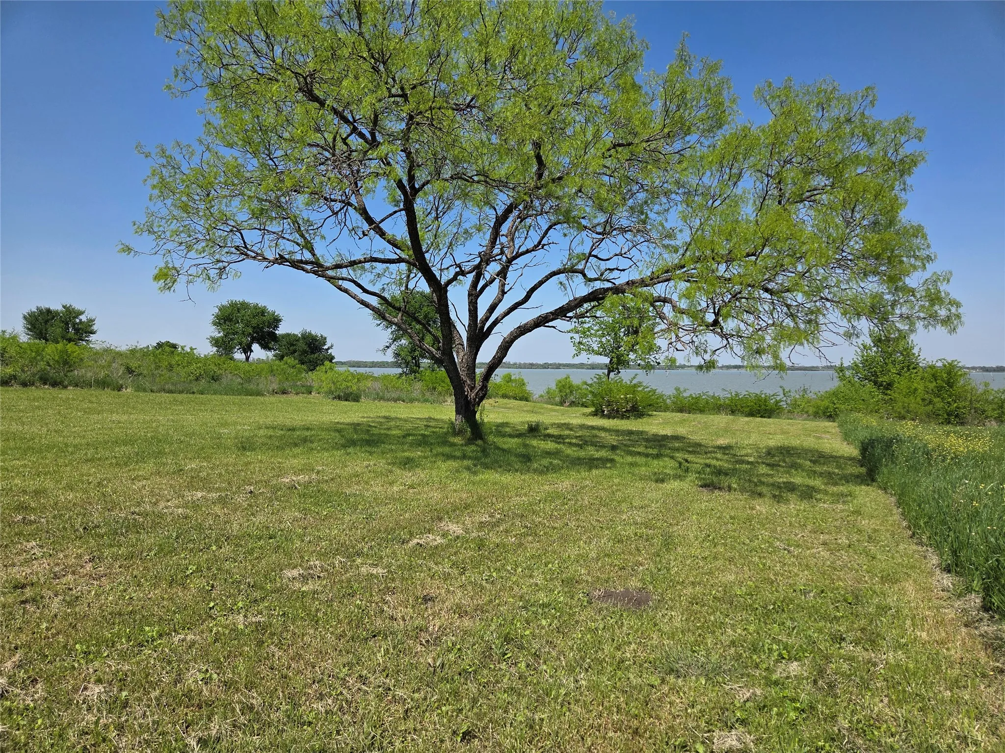 Unimproved Land For Sale in Navarro County , Lot 24 Edgewater Way, Corsicana, Texas 75109, 0, 0, Garage spaces, 0 Sqft, built in 0, mls#21324694, Real Estate Agent in Corsicana, Homes For Sale in Navarro county, Homes For Sale in Corsicana, Realtor in Corsicana Texas, Real Estate Brokerage Independent Realty Texas, Luminita Cordes Realtor