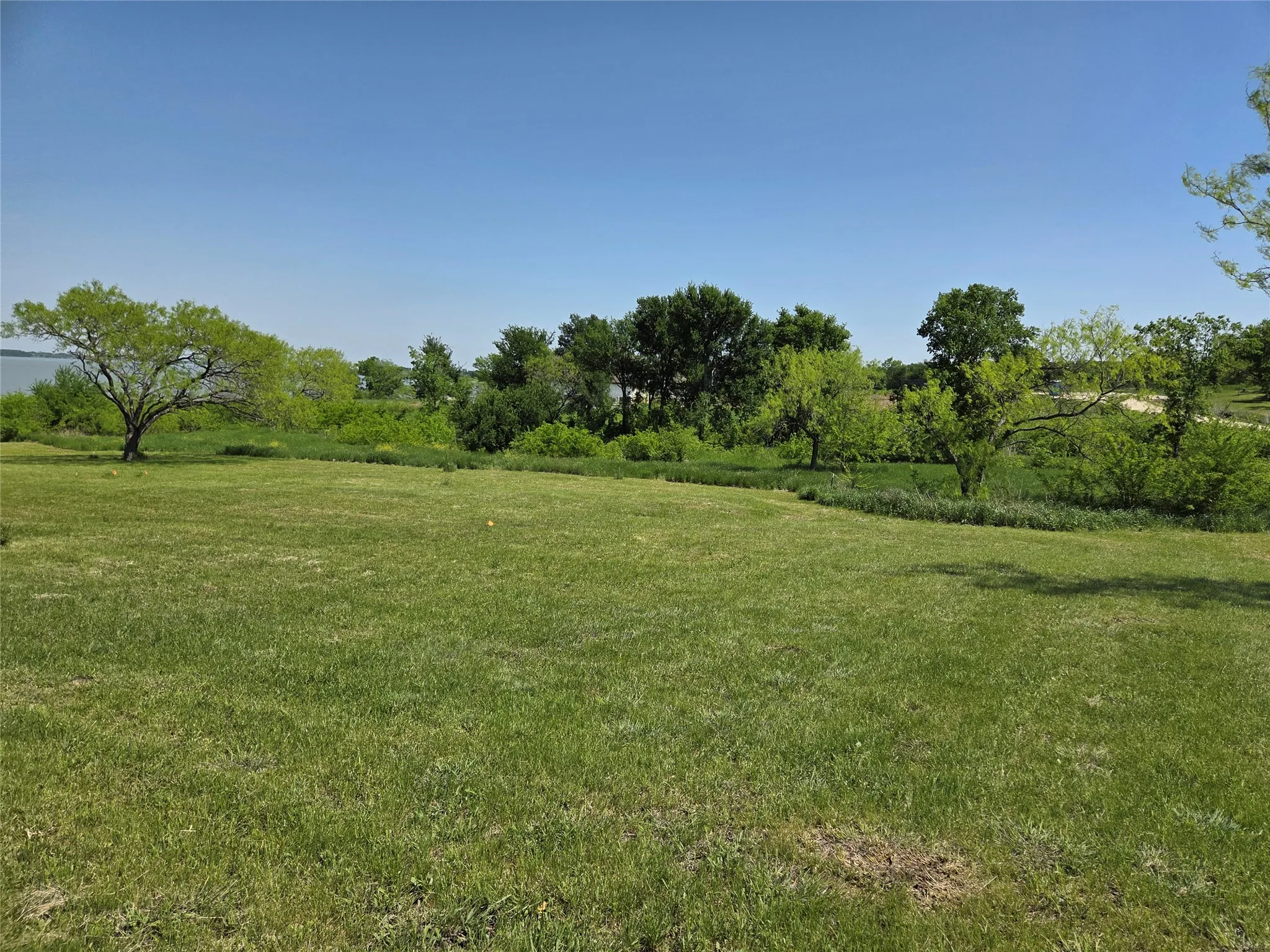 Unimproved Land For Sale in Navarro County , Lot 24 Edgewater Way, Corsicana, Texas 75109, 0, 0, Garage spaces, 0 Sqft, built in 0, mls#21324694, Real Estate Agent in Corsicana, Homes For Sale in Navarro county, Homes For Sale in Corsicana, Realtor in Corsicana Texas, Real Estate Brokerage Independent Realty Texas, Luminita Cordes Realtor