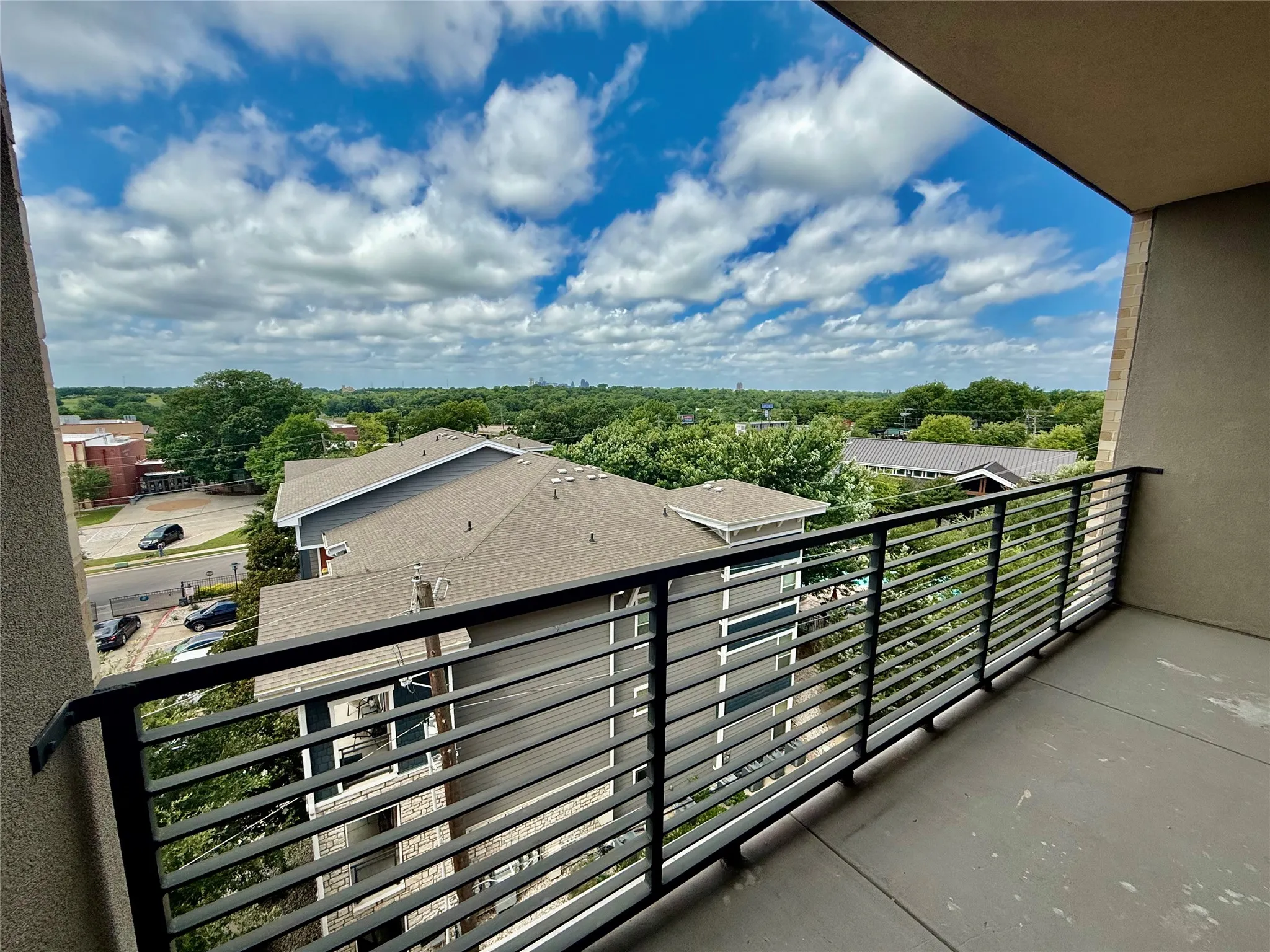 Apartment For Rent in Dallas County , 7450 Coronado Avenue 613, Dallas, Texas 75214, 2 Bedrooms, 3 Bathrooms, Garage spaces, 2,213 Sqft, built in 2018, Price $4,364, mls#21324723, Real Estate Agent in Dallas, Homes For Rent in Dallas county, Homes For Rent in Dallas, Realtor in Dallas Texas, Real Estate Brokerage Independent Realty Texas, Luminita Cordes Realtor