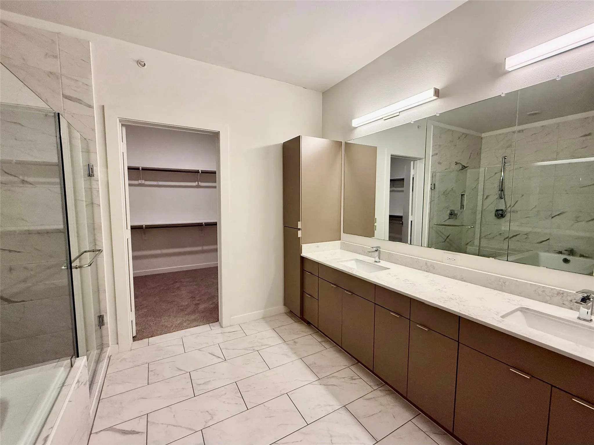 Apartment For Rent in Dallas County , 7450 Coronado Avenue 613, Dallas, Texas 75214, 2 Bedrooms, 3 Bathrooms, Garage spaces, 2,213 Sqft, built in 2018, Price $4,364, mls#21324723, Real Estate Agent in Dallas, Homes For Rent in Dallas county, Homes For Rent in Dallas, Realtor in Dallas Texas, Real Estate Brokerage Independent Realty Texas, Luminita Cordes Realtor