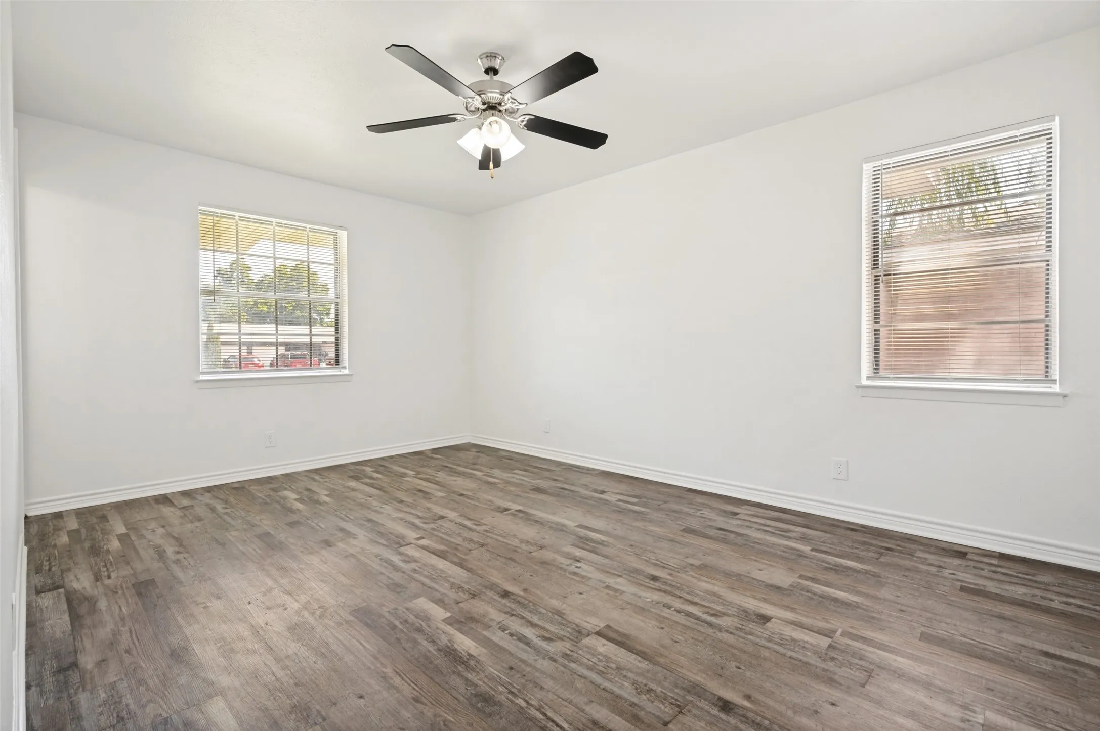 Single Family Residence For Sale in Dallas County , 706 Goodyear Street, Irving, Texas 75062, 3 Bedrooms, 2 Bathrooms, 2 Garage spaces, 1,588 Sqft, built in 1961, Price $324,900, mls#21324736, Real Estate Agent in Irving, Homes For Sale in Dallas county, Homes For Sale in Irving, Realtor in Irving Texas, Real Estate Brokerage Independent Realty Texas, Luminita Cordes Realtor