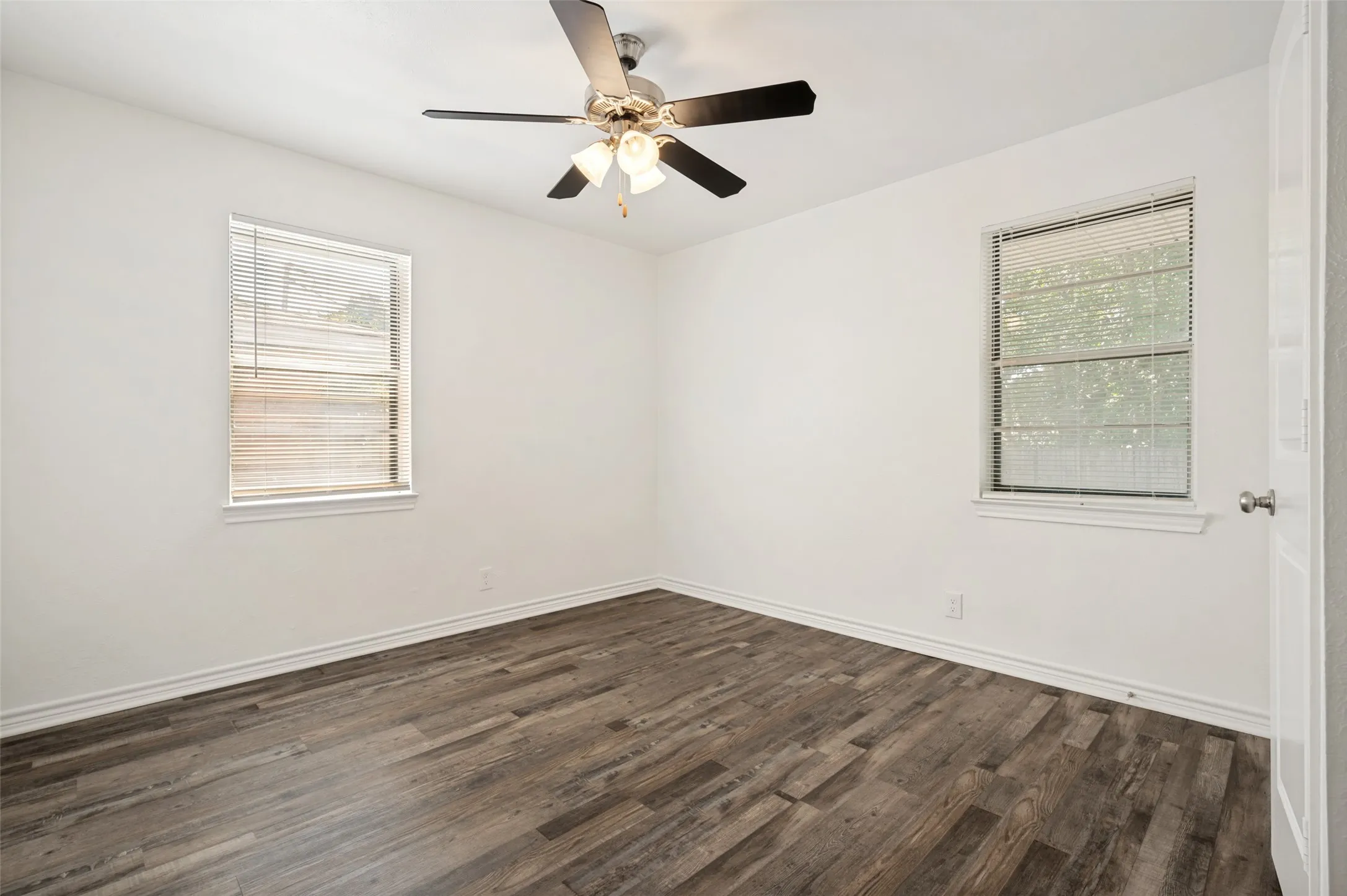 Single Family Residence For Sale in Dallas County , 706 Goodyear Street, Irving, Texas 75062, 3 Bedrooms, 2 Bathrooms, 2 Garage spaces, 1,588 Sqft, built in 1961, Price $324,900, mls#21324736, Real Estate Agent in Irving, Homes For Sale in Dallas county, Homes For Sale in Irving, Realtor in Irving Texas, Real Estate Brokerage Independent Realty Texas, Luminita Cordes Realtor