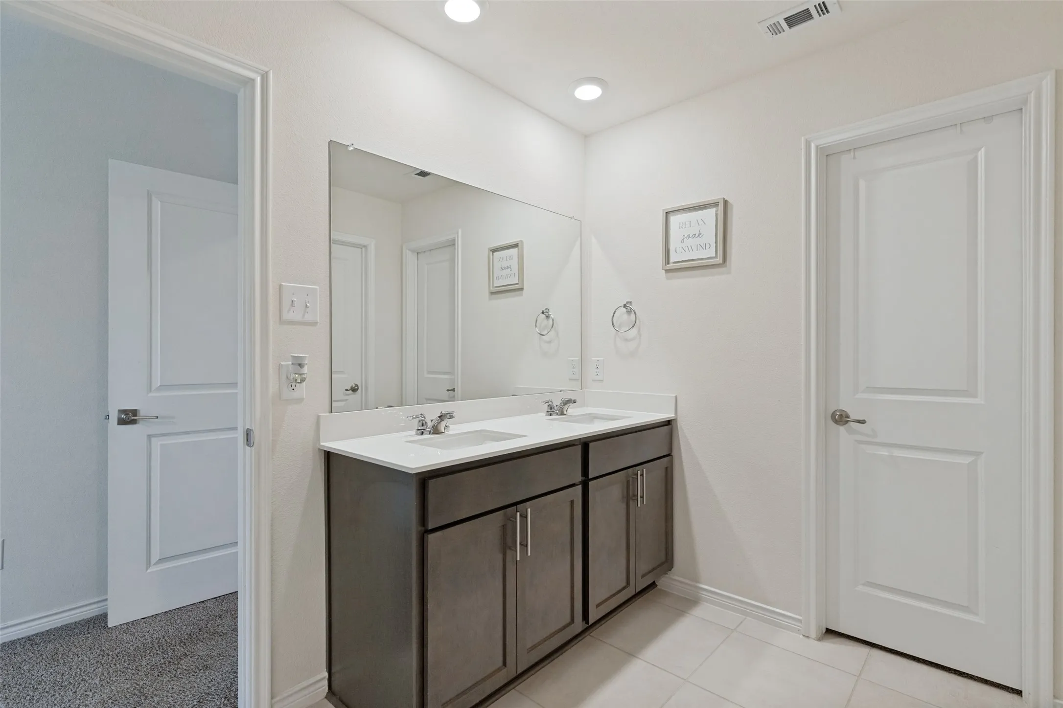 Single Family Residence For Sale in Collin County , 523 Summit Pass Lane, Princeton, Texas 75407, 3 Bedroom, 2 Bathroom, 2 Garage spaces, 1,480 Sqft, built in 2022, mls#21324675, Real Estate Agent in Princeton, Homes For Sale in Collin county, Homes For Sale in Princeton, Realtor in Princeton Texas, Real Estate Brokerage Independent Realty Texas, Luminita Cordes Realtor