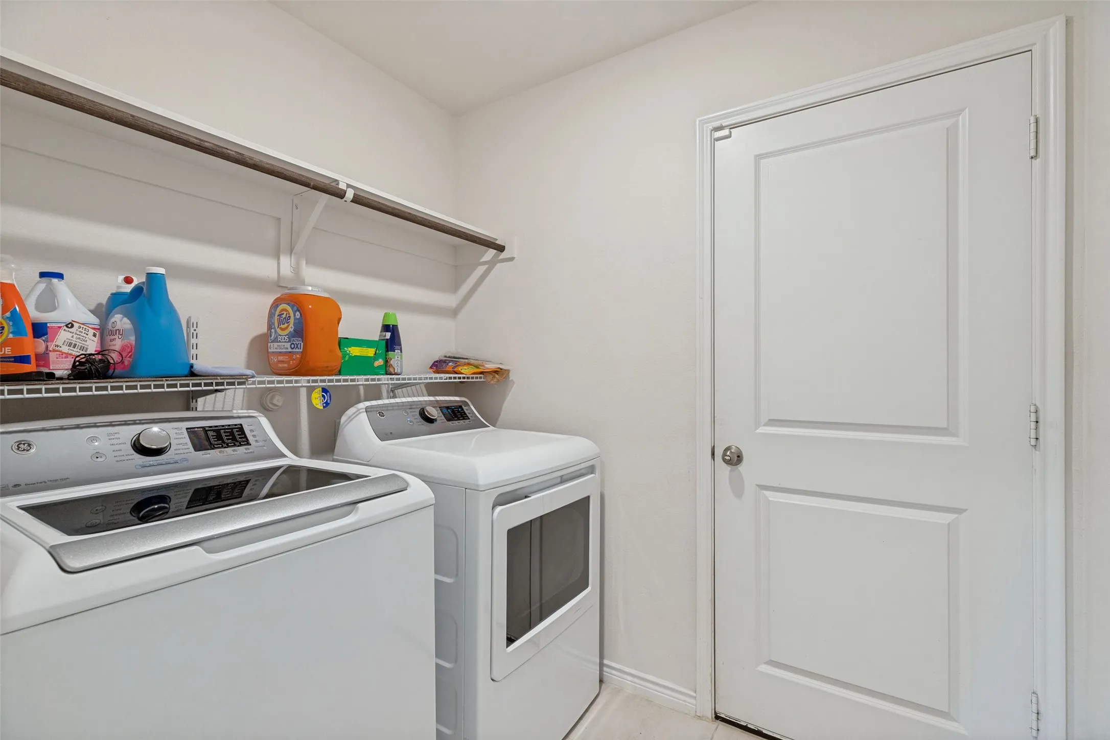 Single Family Residence For Sale in Collin County , 523 Summit Pass Lane, Princeton, Texas 75407, 3 Bedroom, 2 Bathroom, 2 Garage spaces, 1,480 Sqft, built in 2022, mls#21324675, Real Estate Agent in Princeton, Homes For Sale in Collin county, Homes For Sale in Princeton, Realtor in Princeton Texas, Real Estate Brokerage Independent Realty Texas, Luminita Cordes Realtor