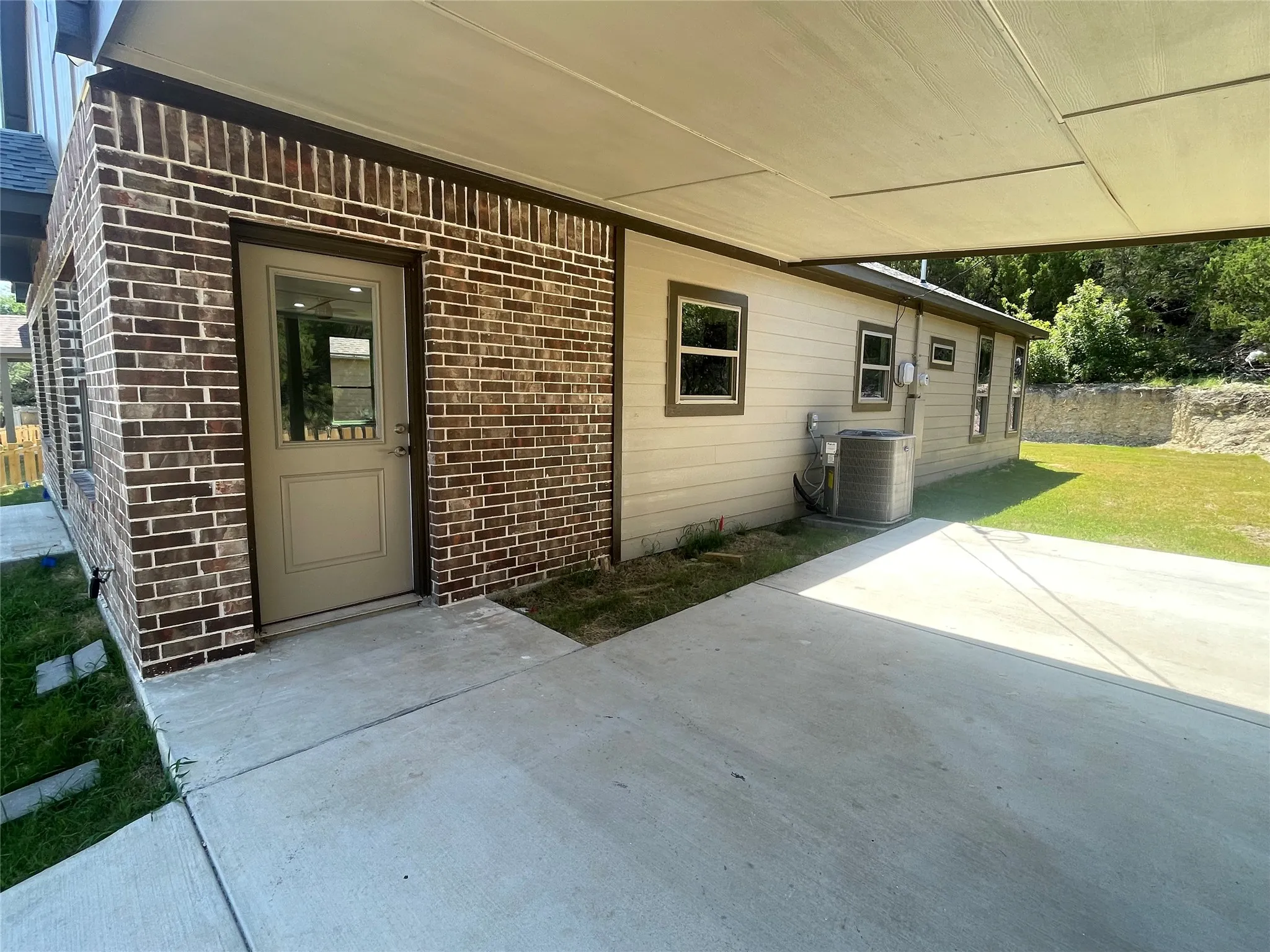 Single Family Residence For Sale in Hood County , 4311 Mountain Hollow Drive, Granbury, Texas 76048, 3 Bedroom, 2 Bathroom, Garage spaces, 1,600 Sqft, built in 2026, mls#21324691, Real Estate Agent in Granbury, Homes For Sale in Hood county, Homes For Sale in Granbury, Realtor in Granbury Texas, Real Estate Brokerage Independent Realty Texas, Luminita Cordes Realtor
