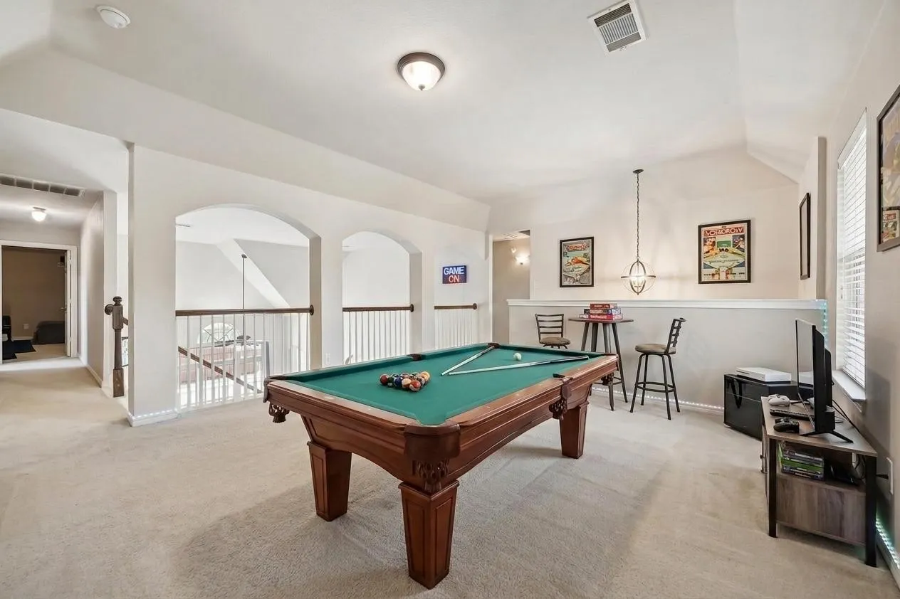 Single Family Residence For Sale in Collin County , 381 Fairlanding Avenue, Fairview, Texas 75069, 5 Bedroom, 4 Bathroom, 2 Garage spaces, 3,665 Sqft, built in 2005, mls#21324505, Real Estate Agent in Fairview, Homes For Sale in Collin county, Homes For Sale in Fairview, Realtor in Fairview Texas, Real Estate Brokerage Independent Realty Texas, Luminita Cordes Realtor