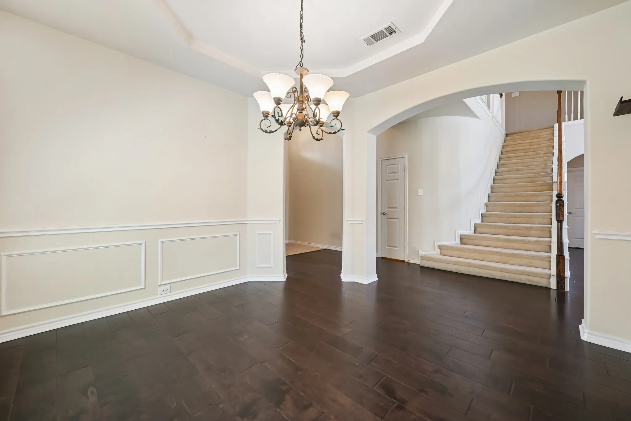 Single Family Residence For Sale in Collin County , 381 Fairlanding Avenue, Fairview, Texas 75069, 5 Bedroom, 4 Bathroom, 2 Garage spaces, 3,665 Sqft, built in 2005, mls#21324505, Real Estate Agent in Fairview, Homes For Sale in Collin county, Homes For Sale in Fairview, Realtor in Fairview Texas, Real Estate Brokerage Independent Realty Texas, Luminita Cordes Realtor