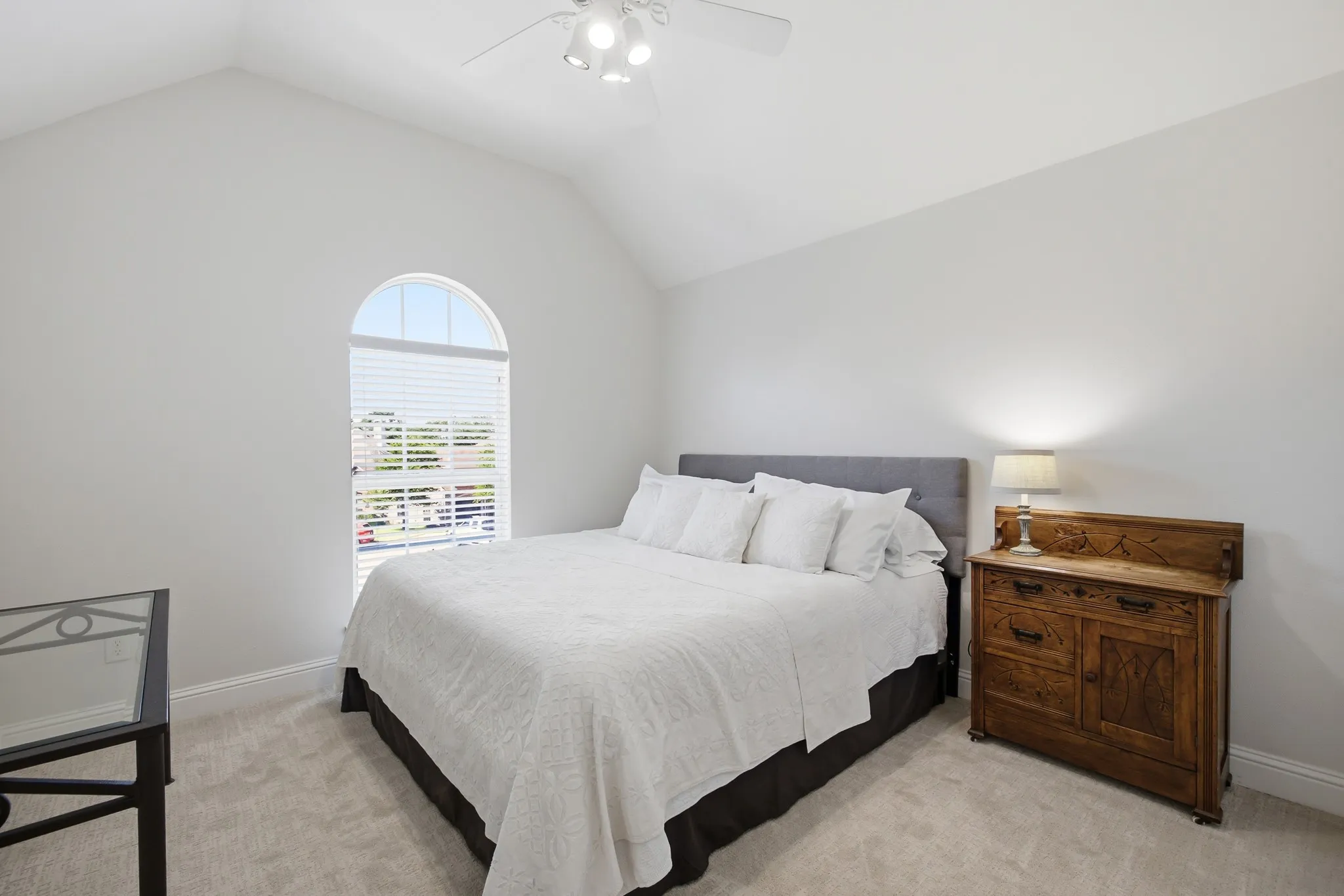 Second level
3 bedrooms