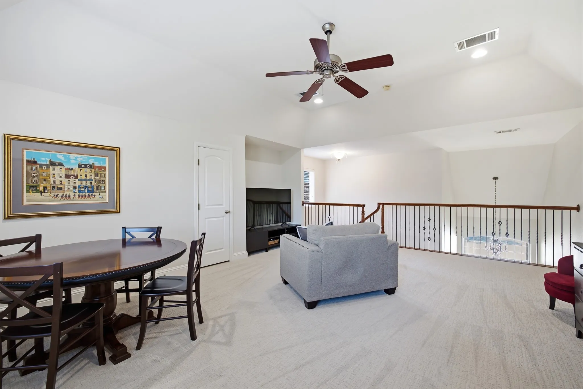 Single Family Residence For Sale in Tarrant County , 710 Knott Court, Euless, Texas 76039, 4 Bedroom, 4 Bathroom, 3 Garage spaces, 3,176 Sqft, built in 2004, mls#21315864, Real Estate Agent in Euless, Homes For Sale in Tarrant county, Homes For Sale in Euless, Realtor in Euless Texas, Real Estate Brokerage Independent Realty Texas, Luminita Cordes Realtor