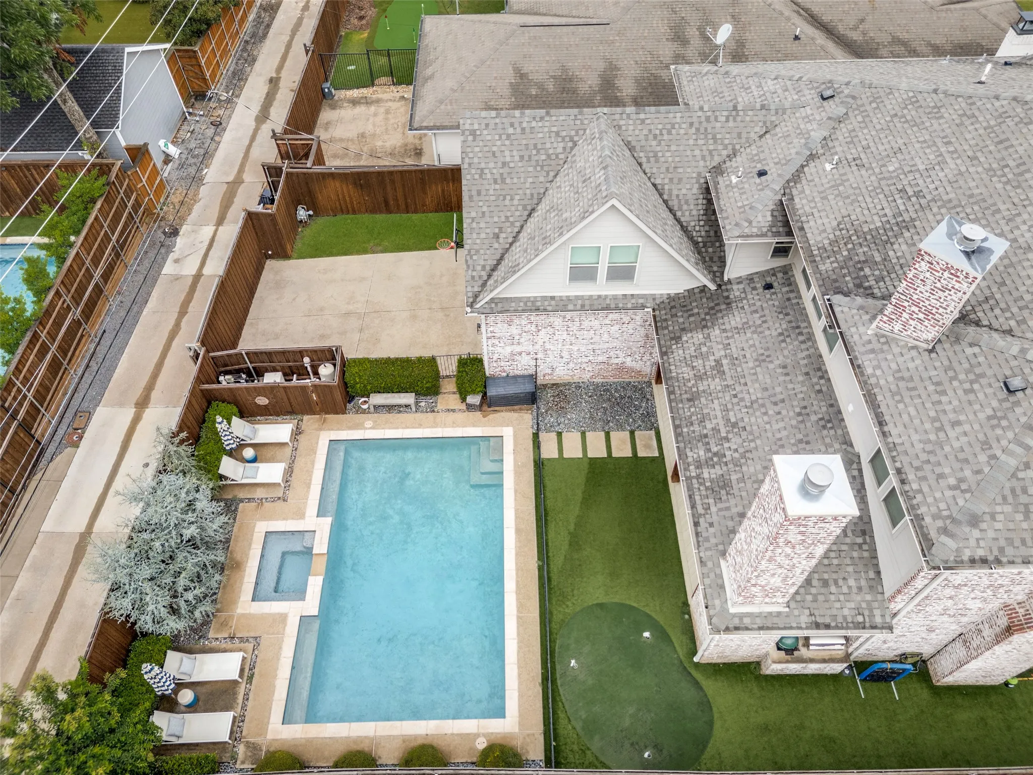 Single Family Residence For Sale in Dallas County , 3309 Northwest Parkway, University Park, Texas 75225, 5 Bedroom, 5 Bathroom, 2 Garage spaces, 5,008 Sqft, built in 2012, mls#21324612, Real Estate Agent in University Park, Homes For Sale in Dallas county, Homes For Sale in University Park, Realtor in University Park Texas, Real Estate Brokerage Independent Realty Texas, Luminita Cordes Realtor