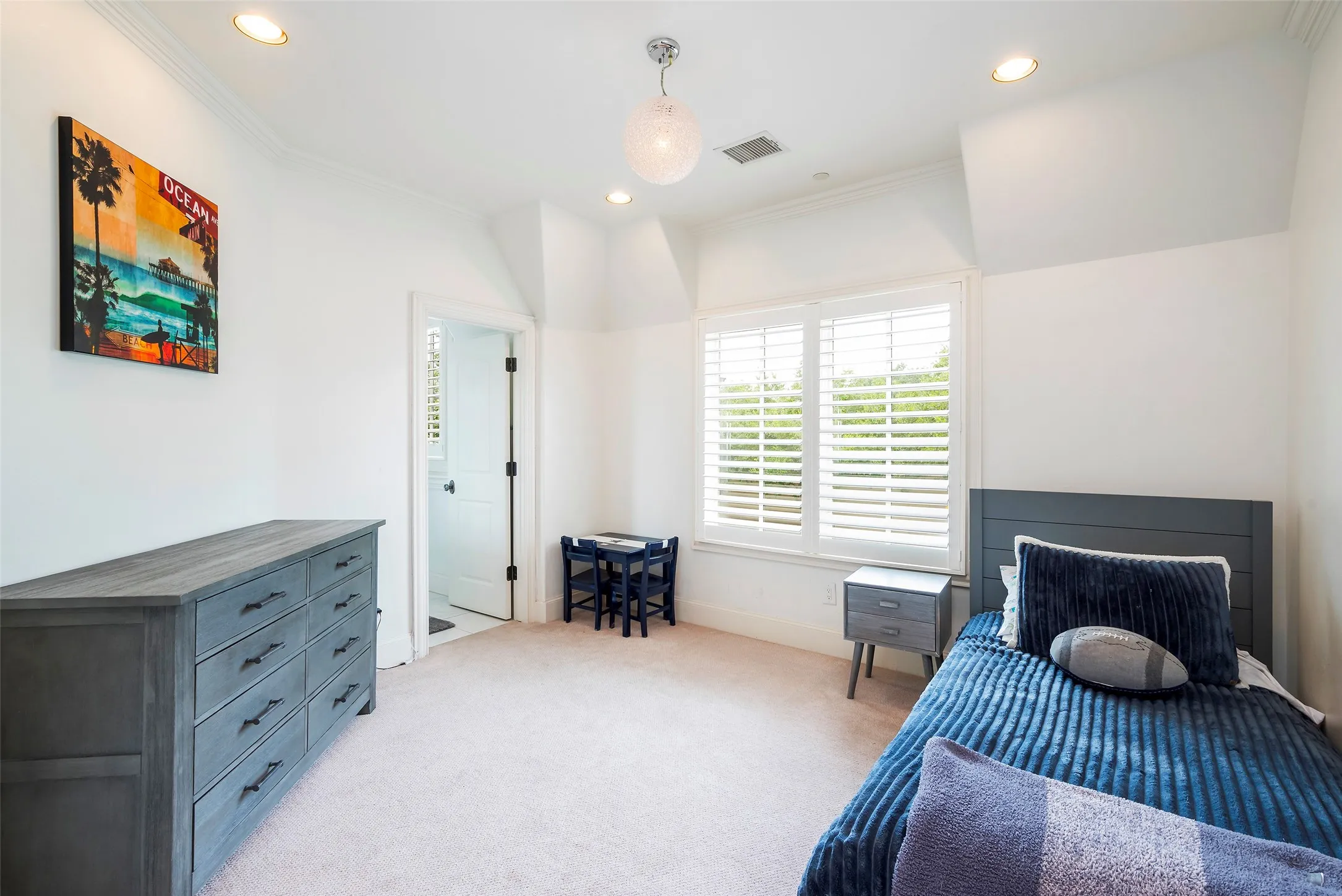 Single Family Residence For Sale in Dallas County , 3309 Northwest Parkway, University Park, Texas 75225, 5 Bedroom, 5 Bathroom, 2 Garage spaces, 5,008 Sqft, built in 2012, mls#21324612, Real Estate Agent in University Park, Homes For Sale in Dallas county, Homes For Sale in University Park, Realtor in University Park Texas, Real Estate Brokerage Independent Realty Texas, Luminita Cordes Realtor