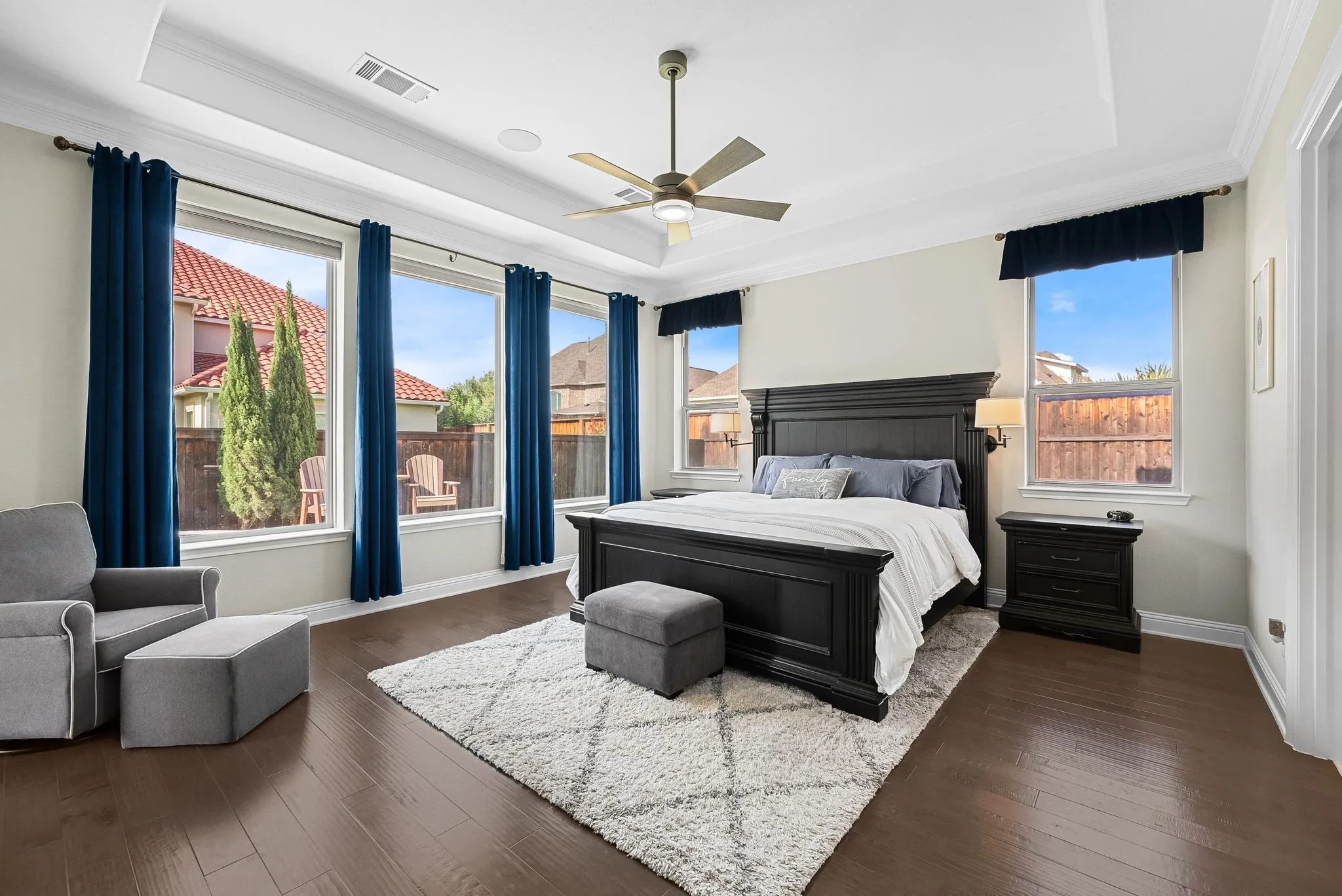 Single Family Residence For Sale in Denton County , 762 Spurlock Street, Frisco, Texas 75036, 4 Bedroom, 4 Bathroom, 5 Garage spaces, 4,267 Sqft, built in 2019, mls#21316479, Real Estate Agent in Frisco, Homes For Sale in Denton county, Homes For Sale in Frisco, Realtor in Frisco Texas, Real Estate Brokerage Independent Realty Texas, Luminita Cordes Realtor