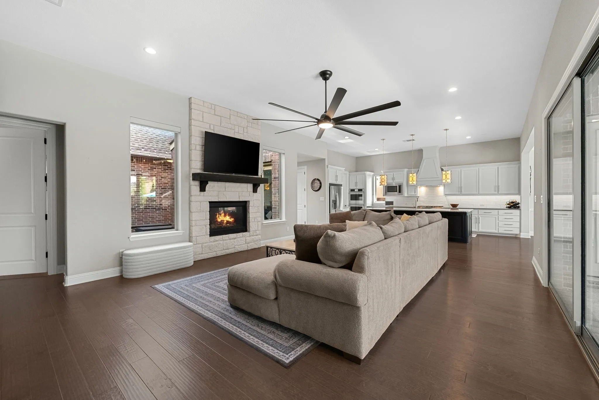 Single Family Residence For Sale in Denton County , 762 Spurlock Street, Frisco, Texas 75036, 4 Bedroom, 4 Bathroom, 5 Garage spaces, 4,267 Sqft, built in 2019, mls#21316479, Real Estate Agent in Frisco, Homes For Sale in Denton county, Homes For Sale in Frisco, Realtor in Frisco Texas, Real Estate Brokerage Independent Realty Texas, Luminita Cordes Realtor
