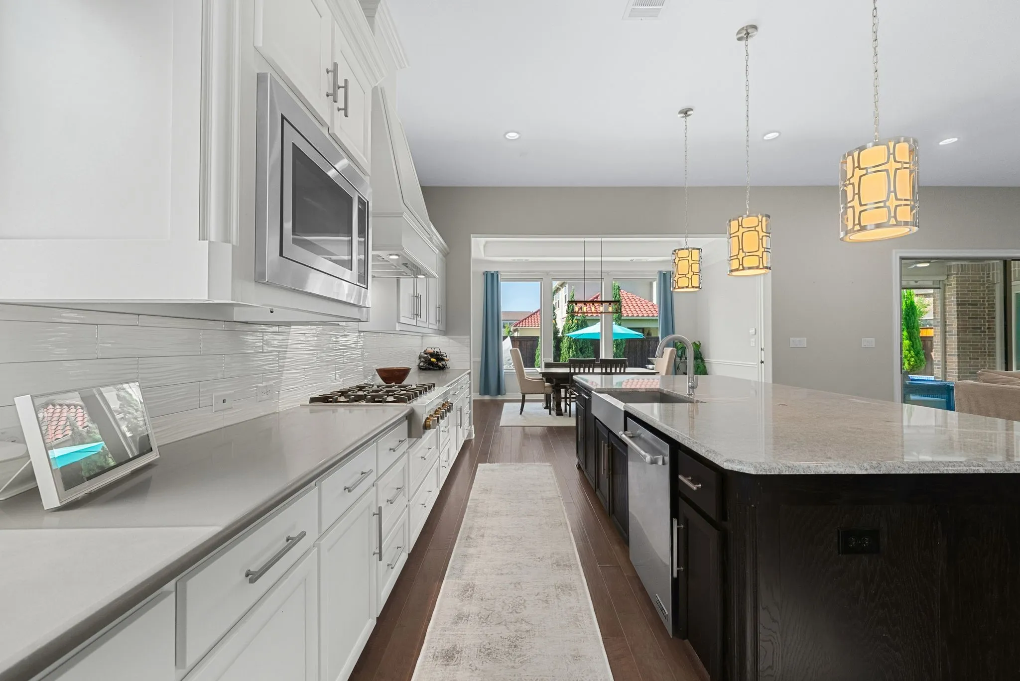 Single Family Residence For Sale in Denton County , 762 Spurlock Street, Frisco, Texas 75036, 4 Bedroom, 4 Bathroom, 5 Garage spaces, 4,267 Sqft, built in 2019, mls#21316479, Real Estate Agent in Frisco, Homes For Sale in Denton county, Homes For Sale in Frisco, Realtor in Frisco Texas, Real Estate Brokerage Independent Realty Texas, Luminita Cordes Realtor