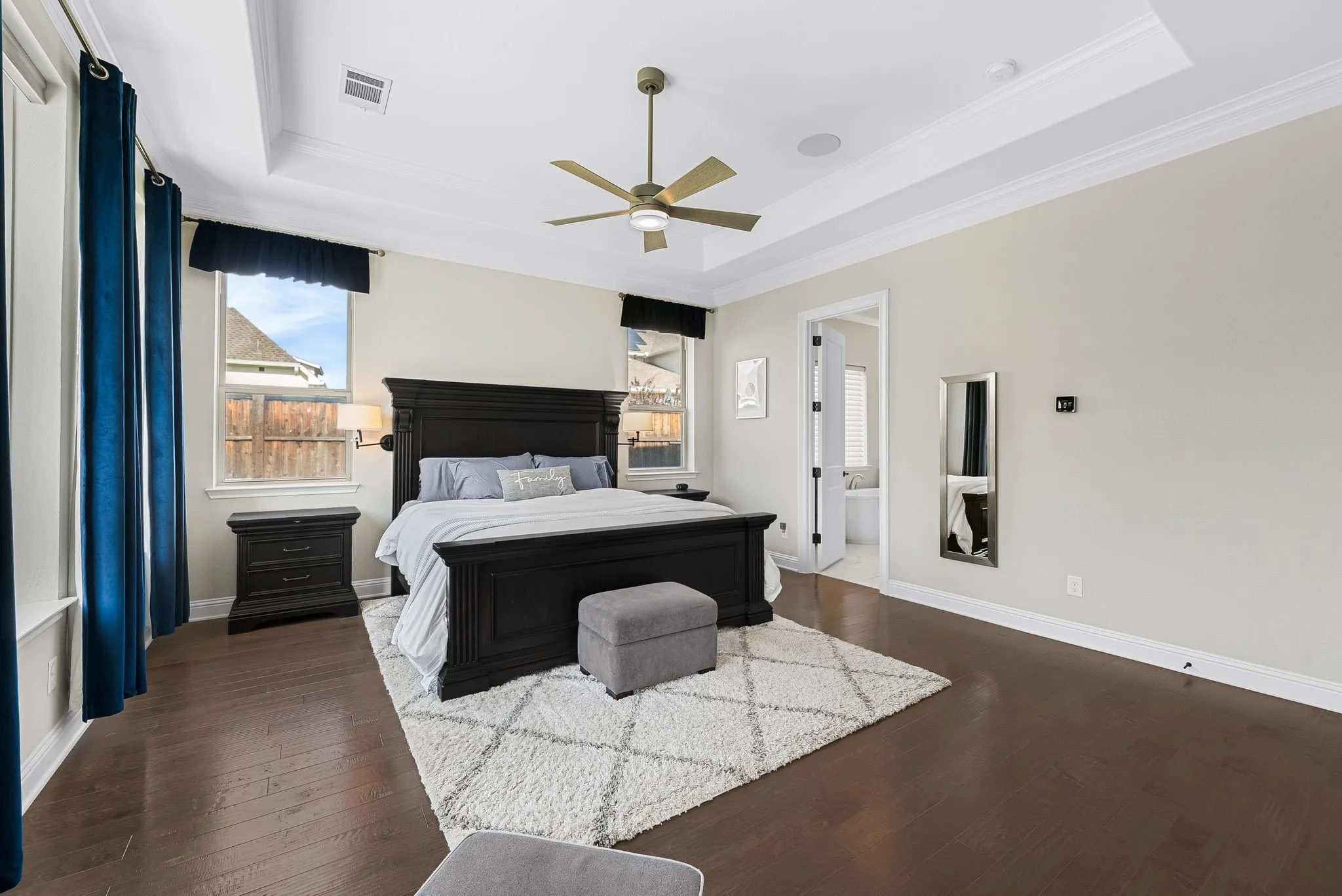 Single Family Residence For Sale in Denton County , 762 Spurlock Street, Frisco, Texas 75036, 4 Bedroom, 4 Bathroom, 5 Garage spaces, 4,267 Sqft, built in 2019, mls#21316479, Real Estate Agent in Frisco, Homes For Sale in Denton county, Homes For Sale in Frisco, Realtor in Frisco Texas, Real Estate Brokerage Independent Realty Texas, Luminita Cordes Realtor