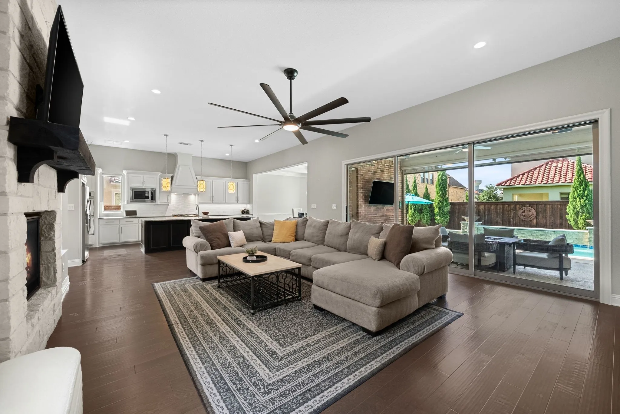 Single Family Residence For Sale in Denton County , 762 Spurlock Street, Frisco, Texas 75036, 4 Bedroom, 4 Bathroom, 5 Garage spaces, 4,267 Sqft, built in 2019, mls#21316479, Real Estate Agent in Frisco, Homes For Sale in Denton county, Homes For Sale in Frisco, Realtor in Frisco Texas, Real Estate Brokerage Independent Realty Texas, Luminita Cordes Realtor