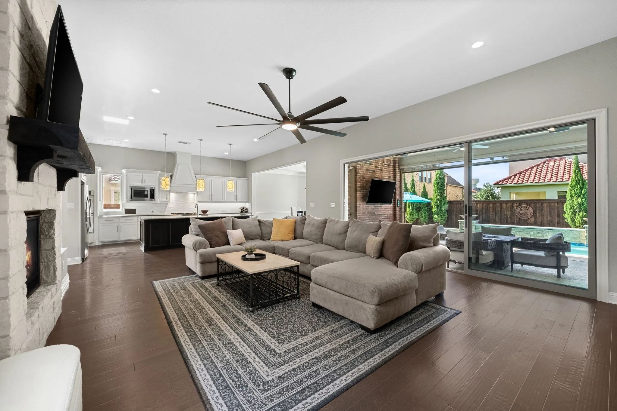 Single Family Residence For Sale in Denton County , 762 Spurlock Street, Frisco, Texas 75036, 4 Bedroom, 4 Bathroom, 5 Garage spaces, 4,267 Sqft, built in 2019, mls#21316479, Real Estate Agent in Frisco, Homes For Sale in Denton county, Homes For Sale in Frisco, Realtor in Frisco Texas, Real Estate Brokerage Independent Realty Texas, Luminita Cordes Realtor
