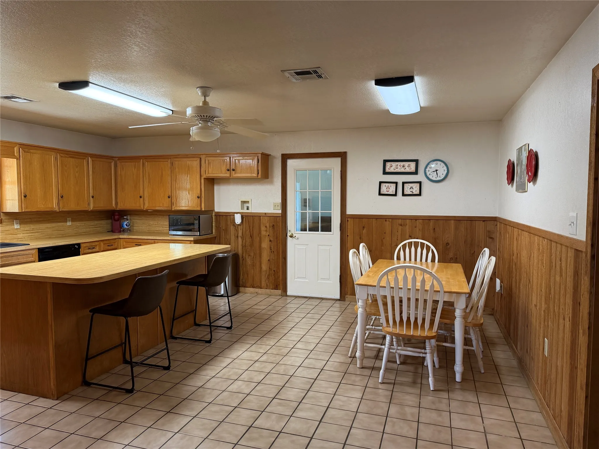 Ranch For Sale in Hamilton County , 10047 E State Highway 36, Jonesboro, Texas 76538, 0, 0, Garage spaces, 0 Sqft, built in 1994, mls#21324801, Real Estate Agent in Jonesboro, Homes For Sale in Hamilton county, Homes For Sale in Jonesboro, Realtor in Jonesboro Texas, Real Estate Brokerage Independent Realty Texas, Luminita Cordes Realtor