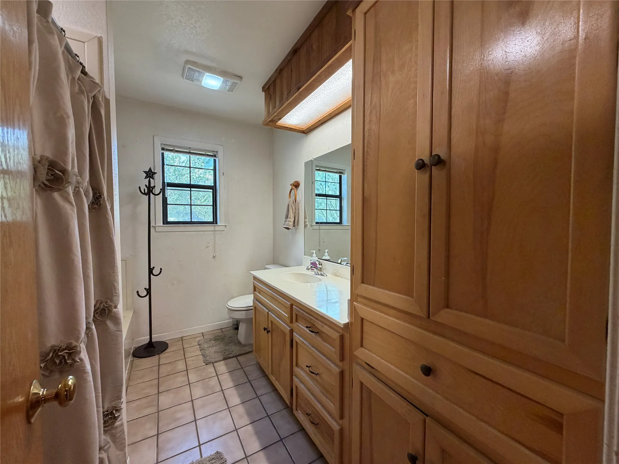 Ranch For Sale in Hamilton County , 10047 E State Highway 36, Jonesboro, Texas 76538, 0, 0, Garage spaces, 0 Sqft, built in 1994, mls#21324801, Real Estate Agent in Jonesboro, Homes For Sale in Hamilton county, Homes For Sale in Jonesboro, Realtor in Jonesboro Texas, Real Estate Brokerage Independent Realty Texas, Luminita Cordes Realtor
