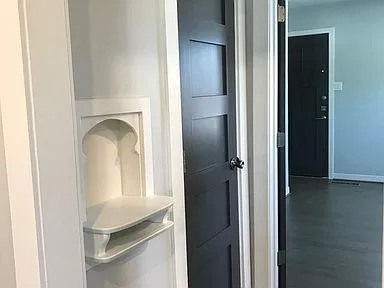 Apartment For Rent in Dallas County , 5702 Morningside Avenue B, Dallas, Texas 75206, 1 Bedroom, 1 Bathroom, Garage spaces, 725 Sqft, built in 1958, mls#21324815, Real Estate Agent in Dallas, Homes For Rent in Dallas county, Homes For Rent in Dallas, Realtor in Dallas Texas, Real Estate Brokerage Independent Realty Texas, Luminita Cordes Realtor