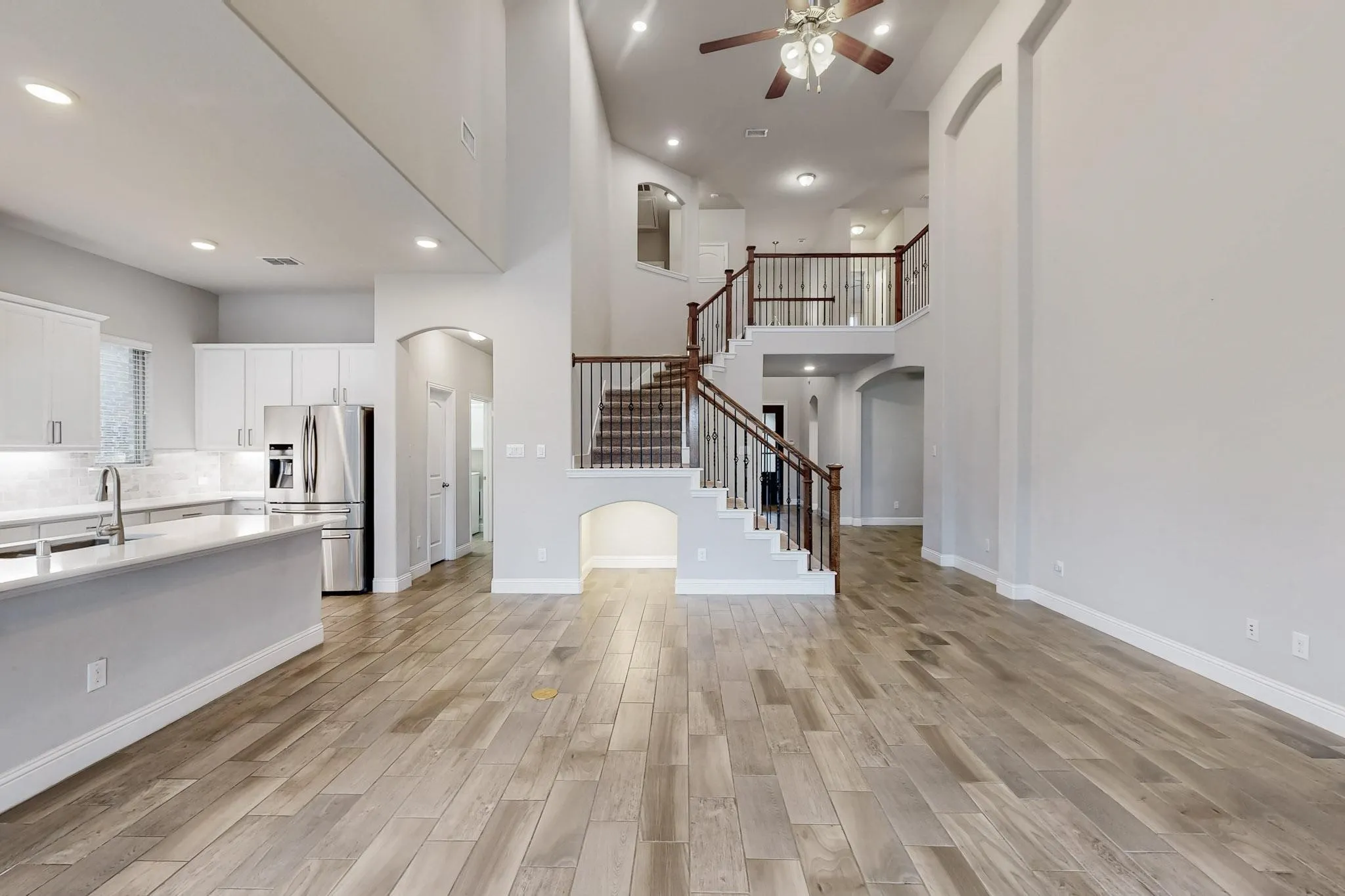 Single Family Residence For Sale in Collin County , 2844 Hackberry Creek Trail, Celina, Texas 75078, 5 Bedroom, 4 Bathroom, 2 Garage spaces, 3,114 Sqft, built in 2017, mls#21324798, Real Estate Agent in Celina, Homes For Sale in Collin county, Homes For Sale in Celina, Realtor in Celina Texas, Real Estate Brokerage Independent Realty Texas, Luminita Cordes Realtor