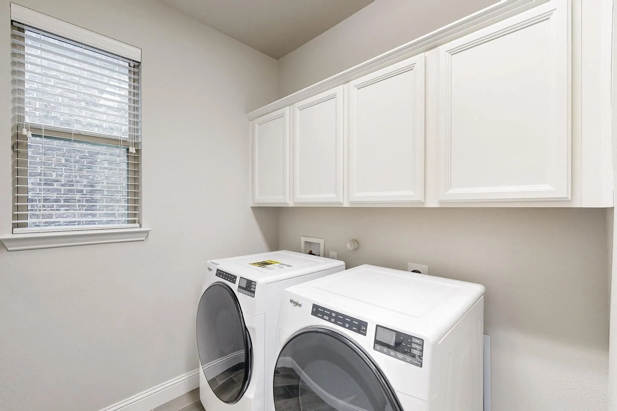 Single Family Residence For Sale in Collin County , 2844 Hackberry Creek Trail, Celina, Texas 75078, 5 Bedroom, 4 Bathroom, 2 Garage spaces, 3,114 Sqft, built in 2017, mls#21324798, Real Estate Agent in Celina, Homes For Sale in Collin county, Homes For Sale in Celina, Realtor in Celina Texas, Real Estate Brokerage Independent Realty Texas, Luminita Cordes Realtor