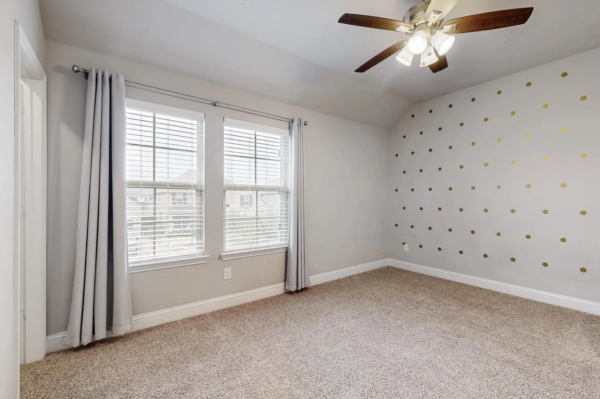 Single Family Residence For Sale in Collin County , 2844 Hackberry Creek Trail, Celina, Texas 75078, 5 Bedroom, 4 Bathroom, 2 Garage spaces, 3,114 Sqft, built in 2017, mls#21324798, Real Estate Agent in Celina, Homes For Sale in Collin county, Homes For Sale in Celina, Realtor in Celina Texas, Real Estate Brokerage Independent Realty Texas, Luminita Cordes Realtor