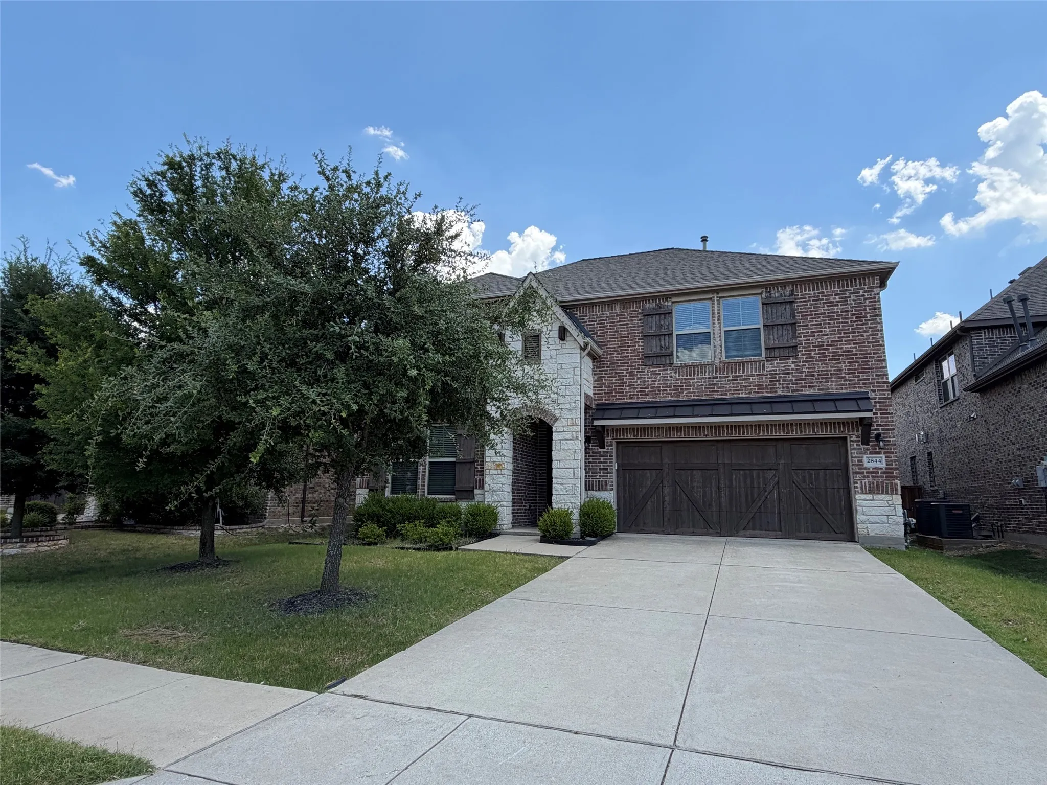 Single Family Residence For Sale in Collin County , 2844 Hackberry Creek Trail, Celina, Texas 75078, 5 Bedroom, 4 Bathroom, 2 Garage spaces, 3,114 Sqft, built in 2017, mls#21324798, Real Estate Agent in Celina, Homes For Sale in Collin county, Homes For Sale in Celina, Realtor in Celina Texas, Real Estate Brokerage Independent Realty Texas, Luminita Cordes Realtor