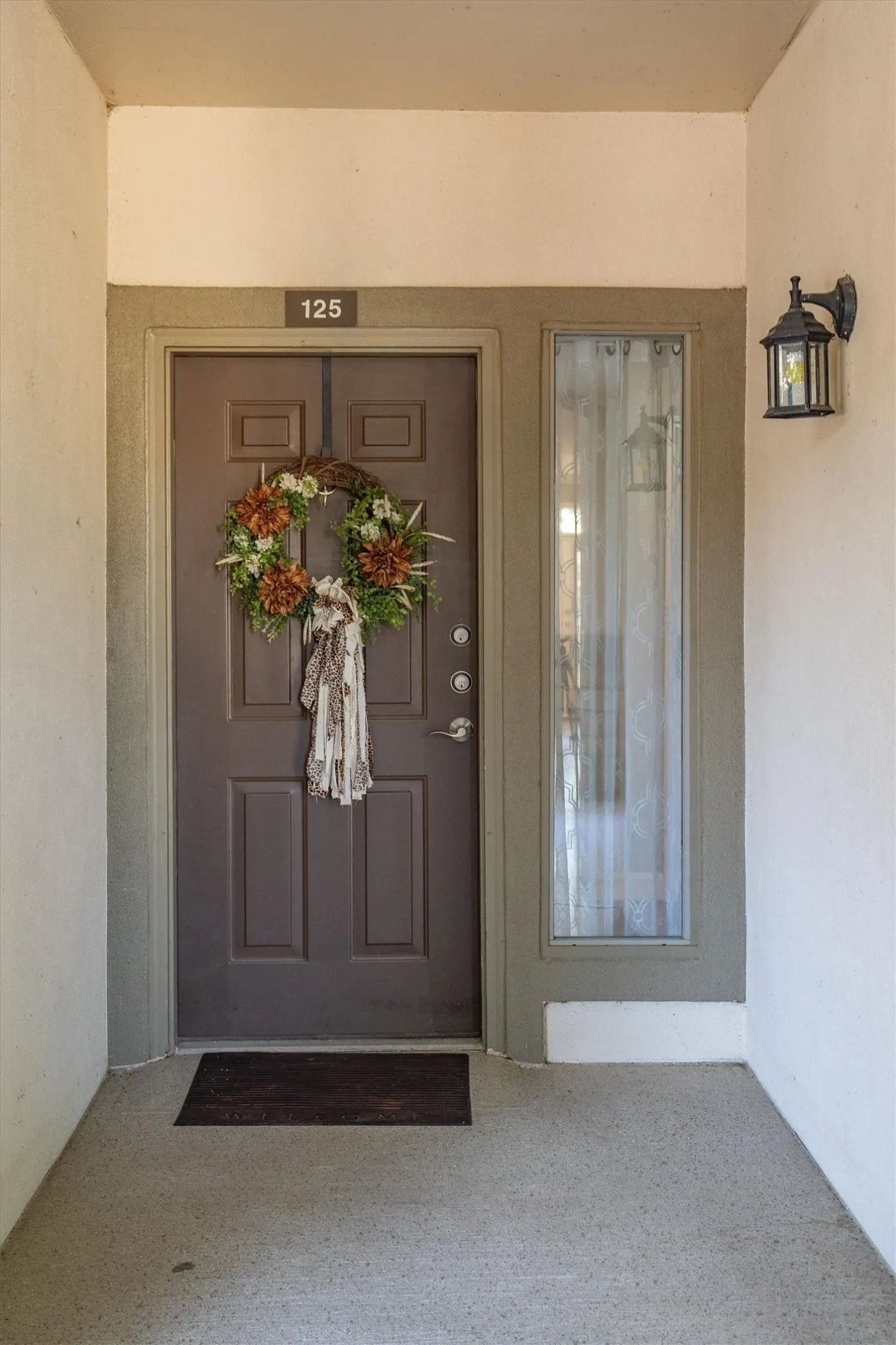Condominium For Sale in Denton County , 500 Waters Edge Drive 125, Lake Dallas, Texas 75065, 3 Bedroom, 2 Bathroom, 2 Garage spaces, 1,450 Sqft, built in 2005, mls#21324201, Real Estate Agent in Lake Dallas, Homes For Sale in Denton county, Homes For Sale in Lake Dallas, Realtor in Lake Dallas Texas, Real Estate Brokerage Independent Realty Texas, Luminita Cordes Realtor