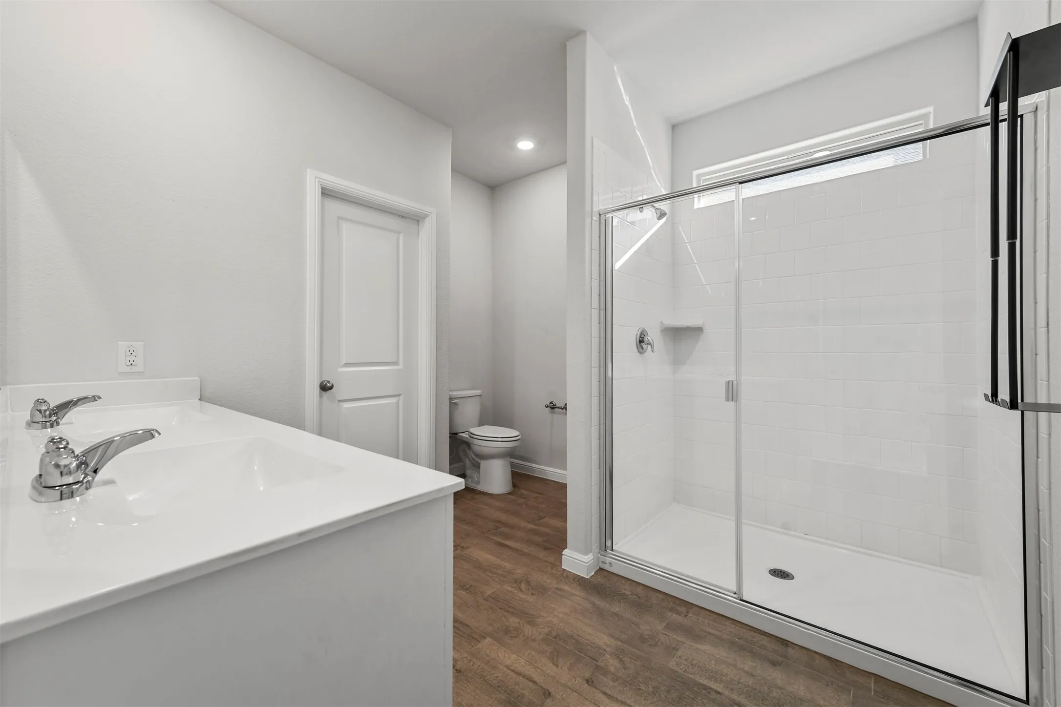 Single Family Residence For Rent in Wise County , 131 Orchard Pines Place, Boyd, Texas 76023, 3 Bedroom, 2 Bathroom, 2 Garage spaces, 1,488 Sqft, built in 2023, mls#21324825, Real Estate Agent in Boyd, Homes For Rent in Wise county, Homes For Rent in Boyd, Realtor in Boyd Texas, Real Estate Brokerage Independent Realty Texas, Luminita Cordes Realtor