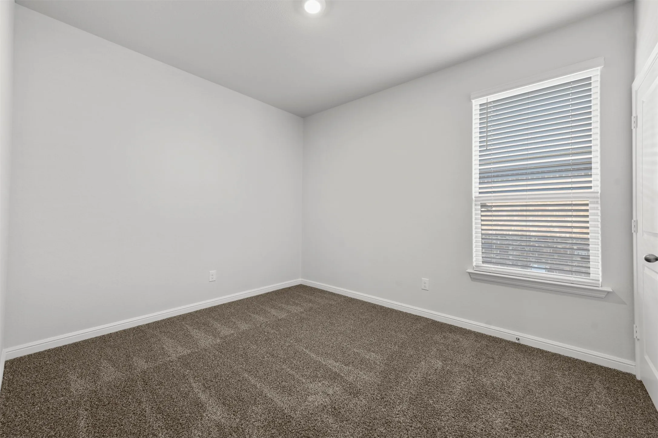 Single Family Residence For Rent in Wise County , 131 Orchard Pines Place, Boyd, Texas 76023, 3 Bedroom, 2 Bathroom, 2 Garage spaces, 1,488 Sqft, built in 2023, mls#21324825, Real Estate Agent in Boyd, Homes For Rent in Wise county, Homes For Rent in Boyd, Realtor in Boyd Texas, Real Estate Brokerage Independent Realty Texas, Luminita Cordes Realtor