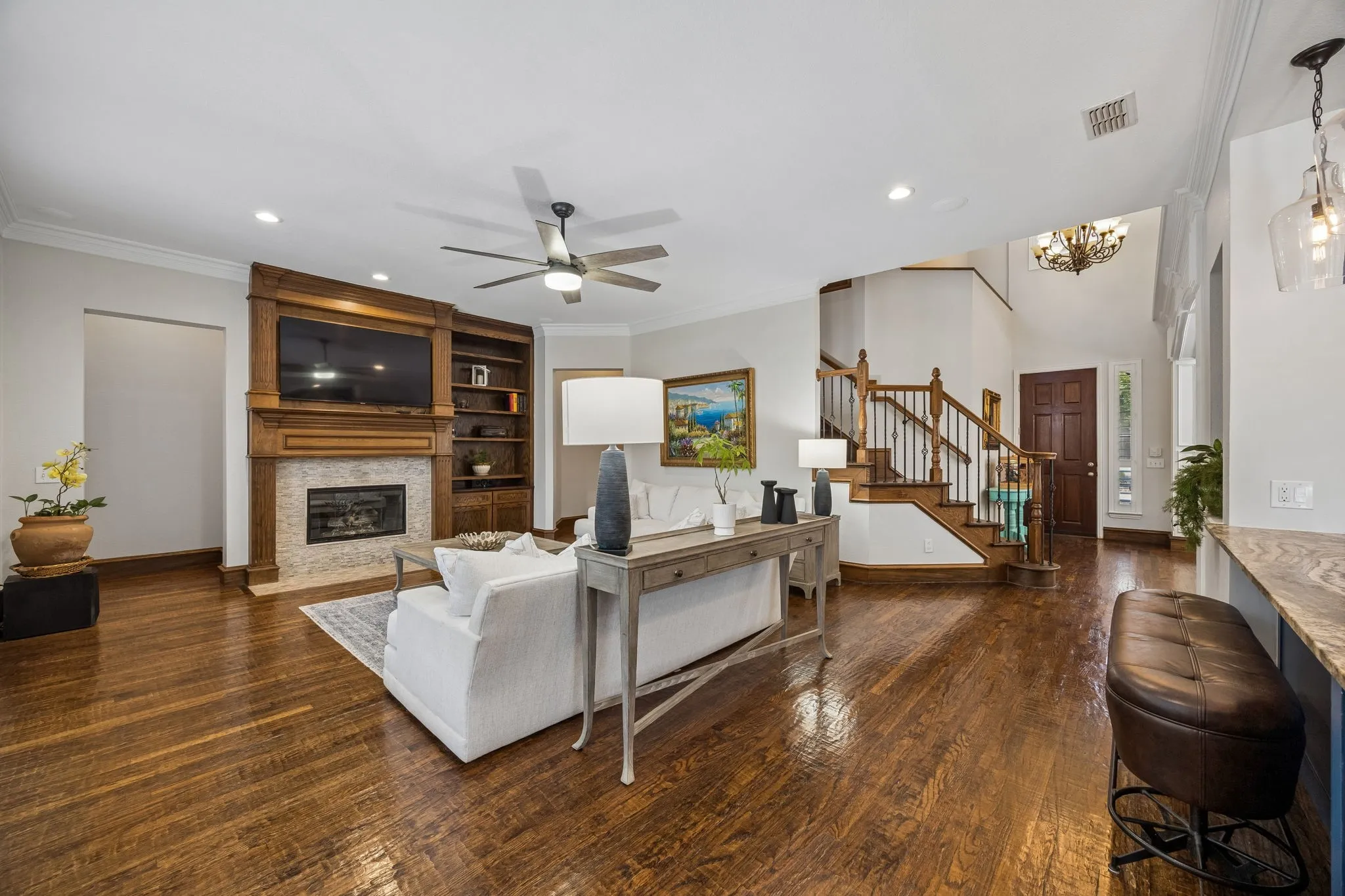 Single Family Residence For Sale in Collin County , 11518 Castle Brook Lane, Frisco, Texas 75035, 5 Bedrooms, 4 Bathrooms, 3 Garage spaces, 3,907 Sqft, built in 2004, Price $900,000, mls#21322198, Real Estate Agent in Frisco, Homes For Sale in Collin county, Homes For Sale in Frisco, Realtor in Frisco Texas, Real Estate Brokerage Independent Realty Texas, Luminita Cordes Realtor
