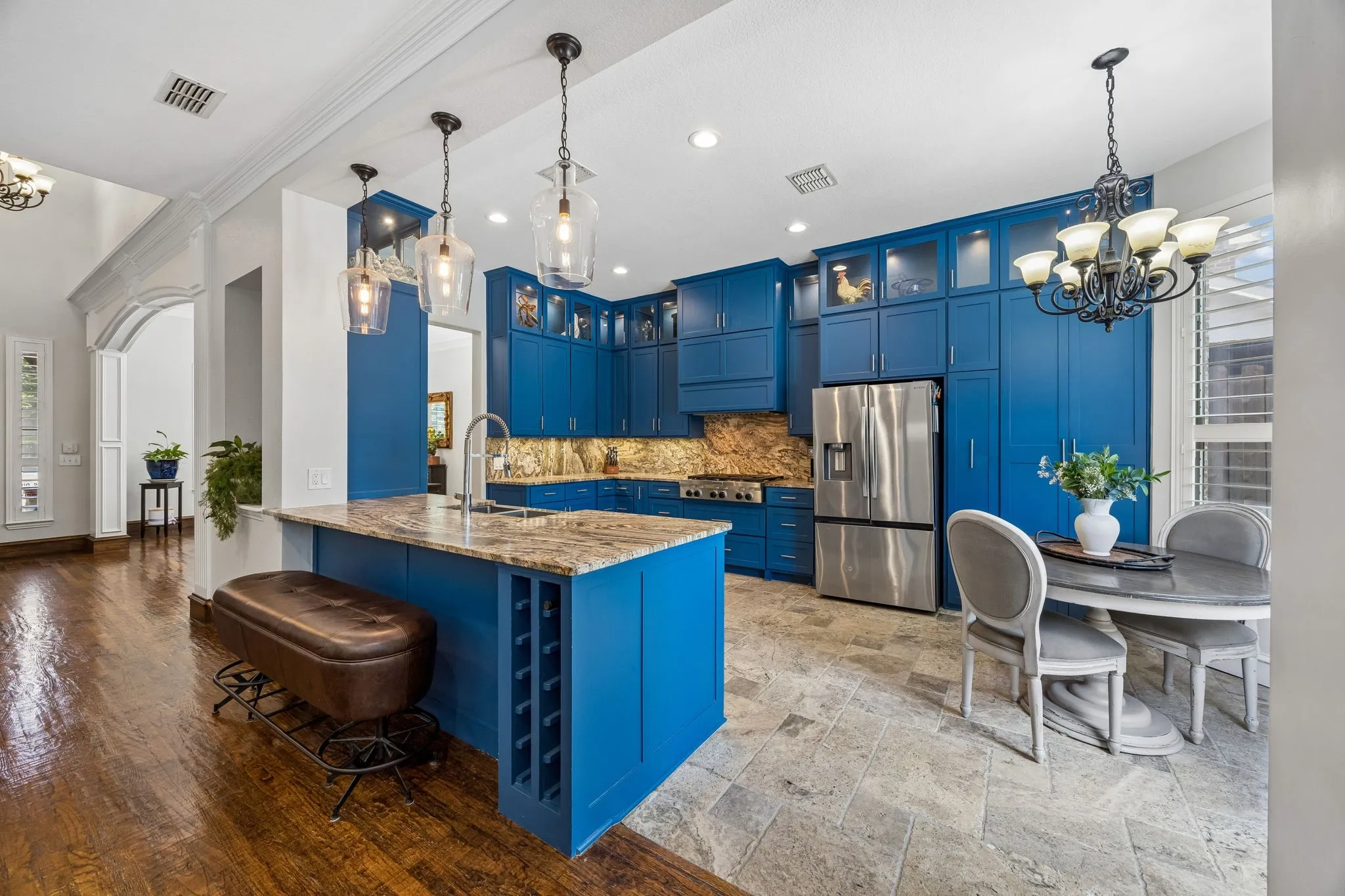 Single Family Residence For Sale in Collin County , 11518 Castle Brook Lane, Frisco, Texas 75035, 5 Bedrooms, 4 Bathrooms, 3 Garage spaces, 3,907 Sqft, built in 2004, Price $900,000, mls#21322198, Real Estate Agent in Frisco, Homes For Sale in Collin county, Homes For Sale in Frisco, Realtor in Frisco Texas, Real Estate Brokerage Independent Realty Texas, Luminita Cordes Realtor