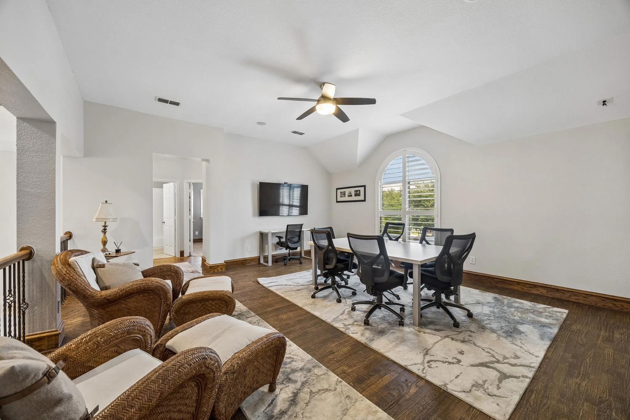 Single Family Residence For Sale in Collin County , 11518 Castle Brook Lane, Frisco, Texas 75035, 5 Bedrooms, 4 Bathrooms, 3 Garage spaces, 3,907 Sqft, built in 2004, Price $900,000, mls#21322198, Real Estate Agent in Frisco, Homes For Sale in Collin county, Homes For Sale in Frisco, Realtor in Frisco Texas, Real Estate Brokerage Independent Realty Texas, Luminita Cordes Realtor