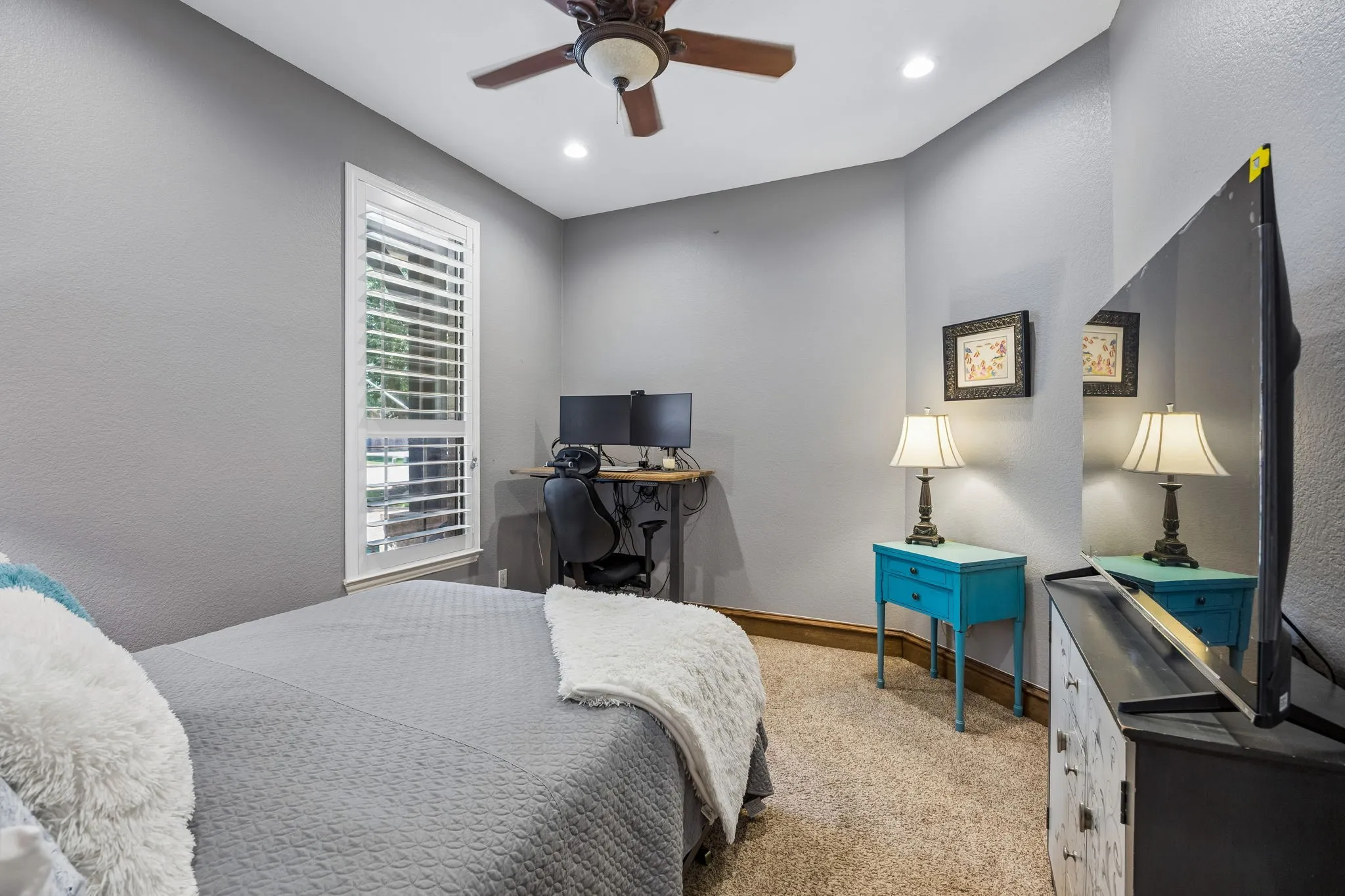 Single Family Residence For Sale in Collin County , 11518 Castle Brook Lane, Frisco, Texas 75035, 5 Bedrooms, 4 Bathrooms, 3 Garage spaces, 3,907 Sqft, built in 2004, Price $900,000, mls#21322198, Real Estate Agent in Frisco, Homes For Sale in Collin county, Homes For Sale in Frisco, Realtor in Frisco Texas, Real Estate Brokerage Independent Realty Texas, Luminita Cordes Realtor