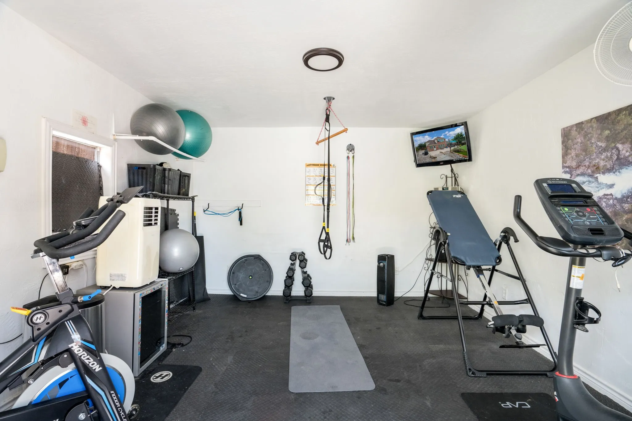 Casita - makes a great workout room or office!