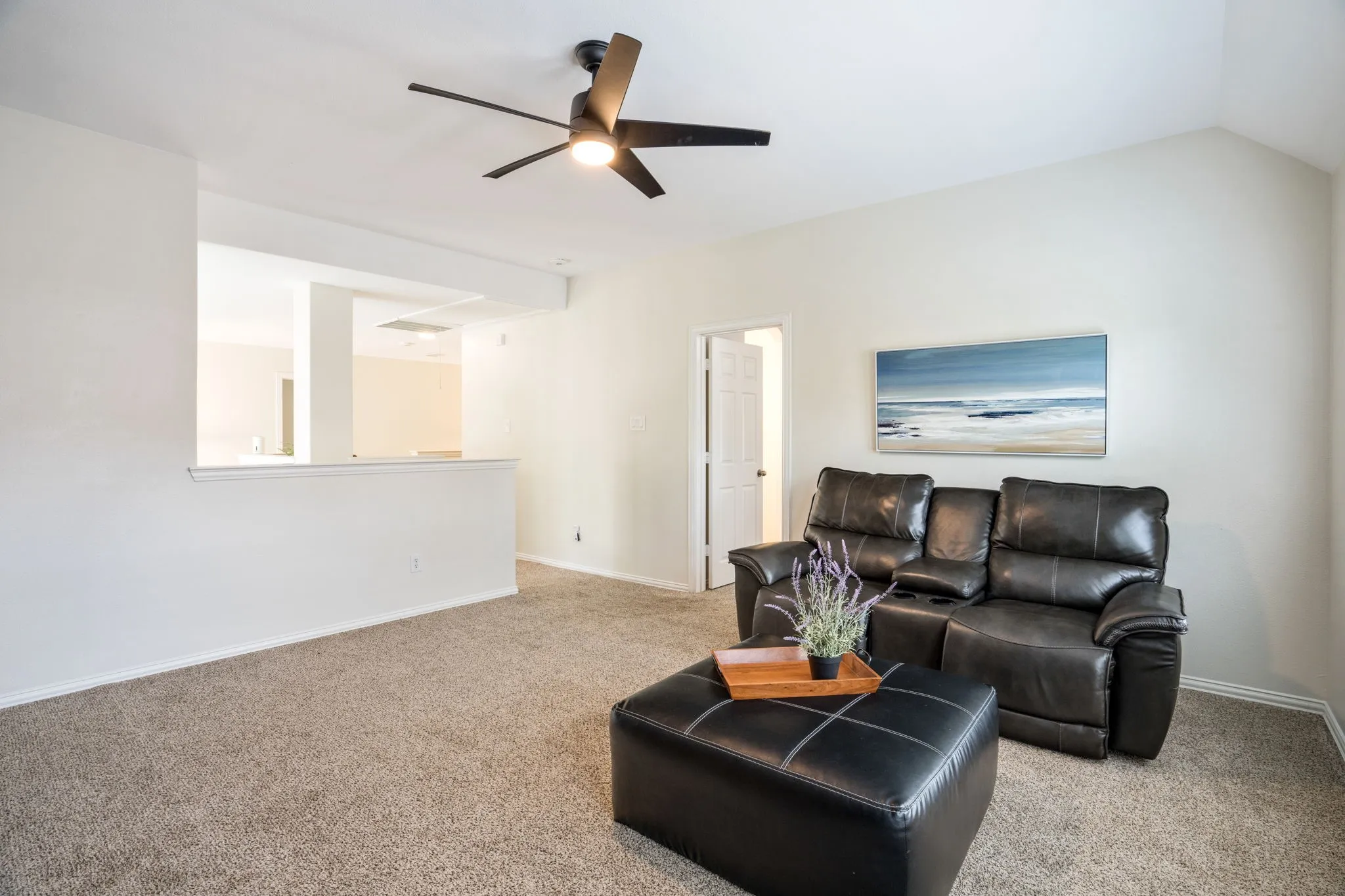 Single Family Residence For Sale in Denton County , 102 Stamford Drive, Hickory Creek, Texas 75065, 5 Bedroom, 4 Bathroom, 3 Garage spaces, 3,234 Sqft, built in 2005, mls#21317254, Real Estate Agent in Hickory Creek, Homes For Sale in Denton county, Homes For Sale in Hickory Creek, Realtor in Hickory Creek Texas, Real Estate Brokerage Independent Realty Texas, Luminita Cordes Realtor