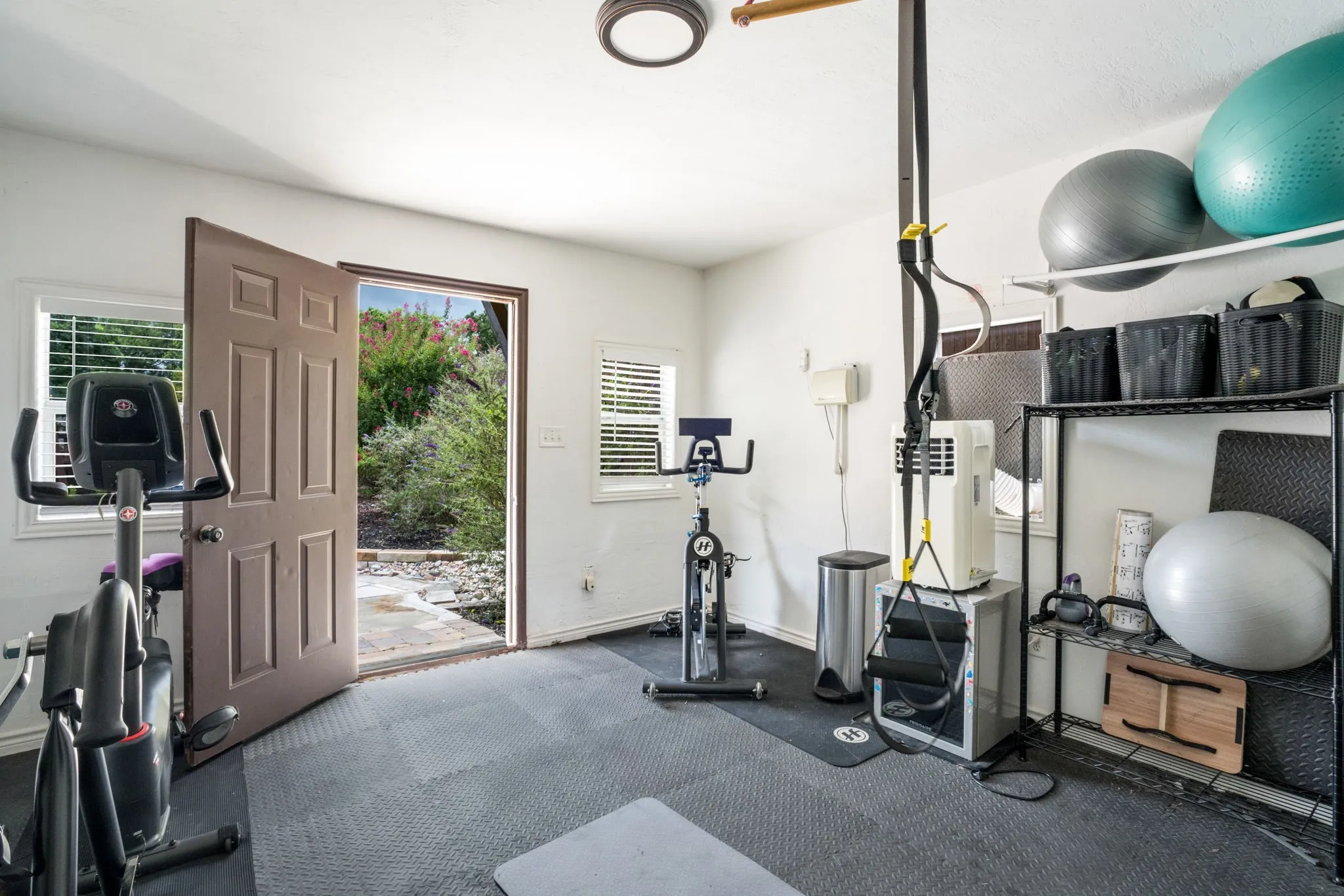 Casita - makes a great workout room or office!