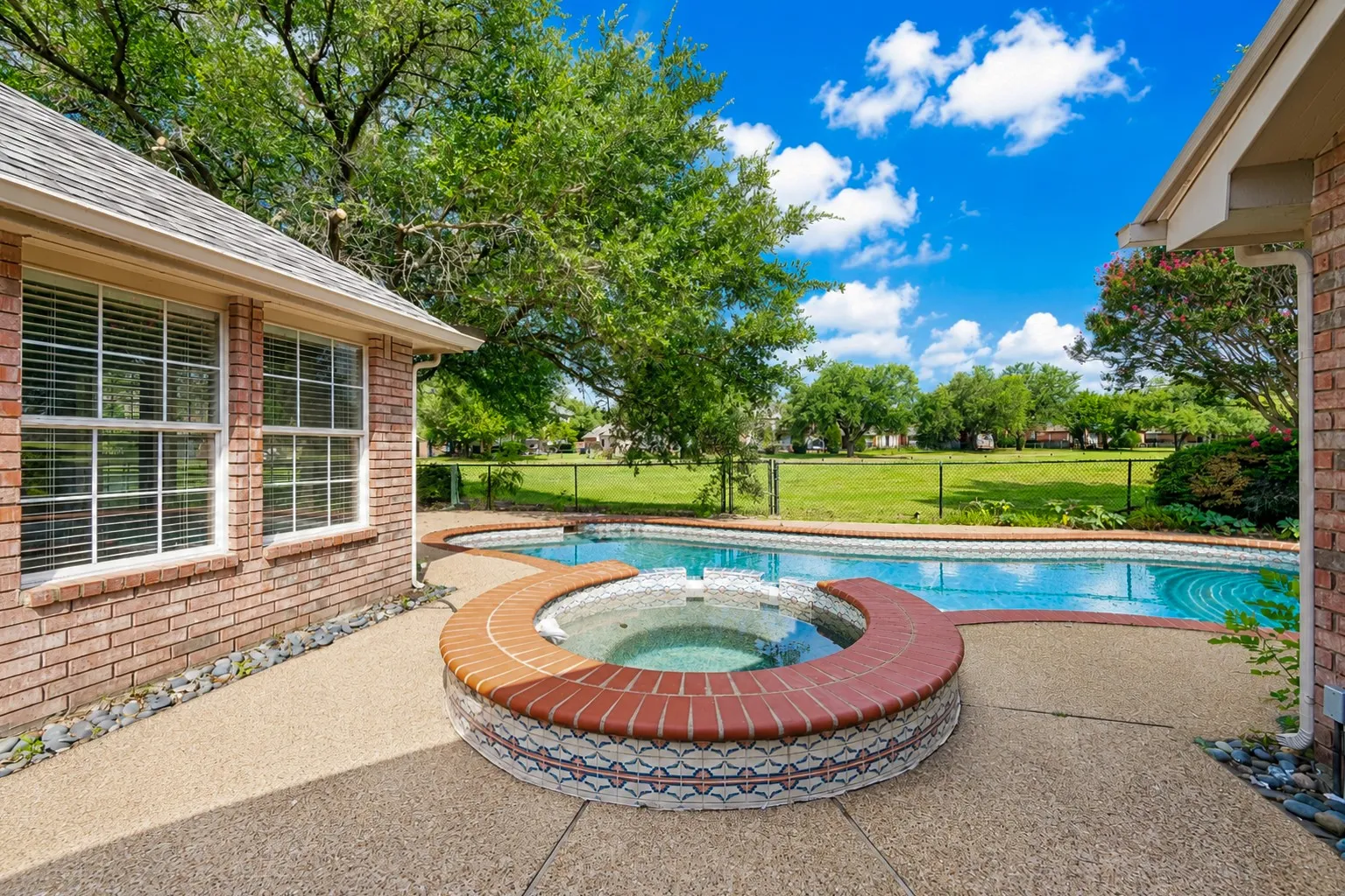 Single Family Residence For Rent in Collin County , 5605 Belle Chasse Lane, Frisco, Texas 75035, 4 Bedroom, 2 Bathroom, 2 Garage spaces, 2,157 Sqft, built in 1995, mls#21324844, Real Estate Agent in Frisco, Homes For Rent in Collin county, Homes For Rent in Frisco, Realtor in Frisco Texas, Real Estate Brokerage Independent Realty Texas, Luminita Cordes Realtor