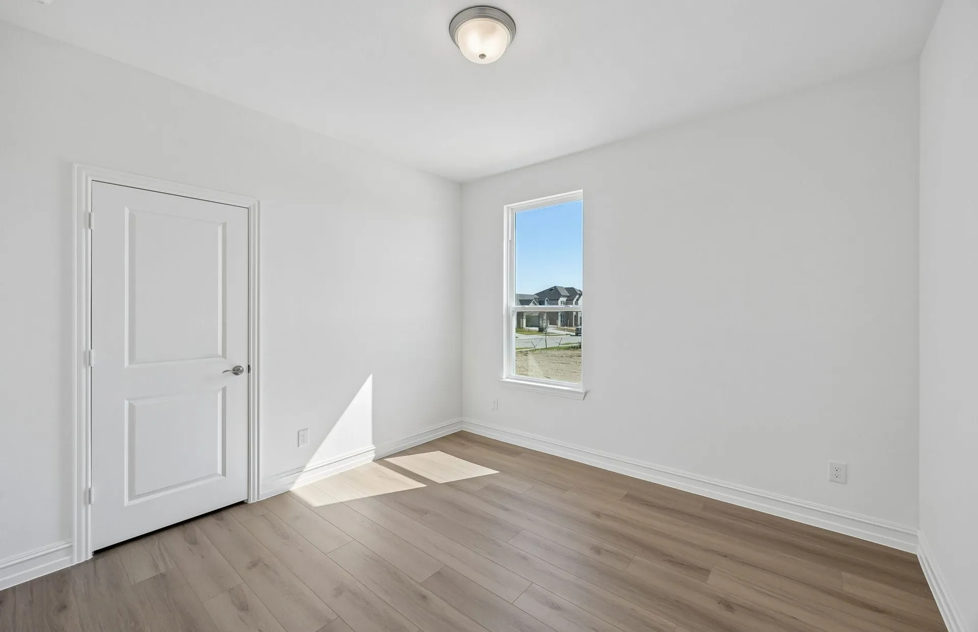 Spacious secondary bedroom