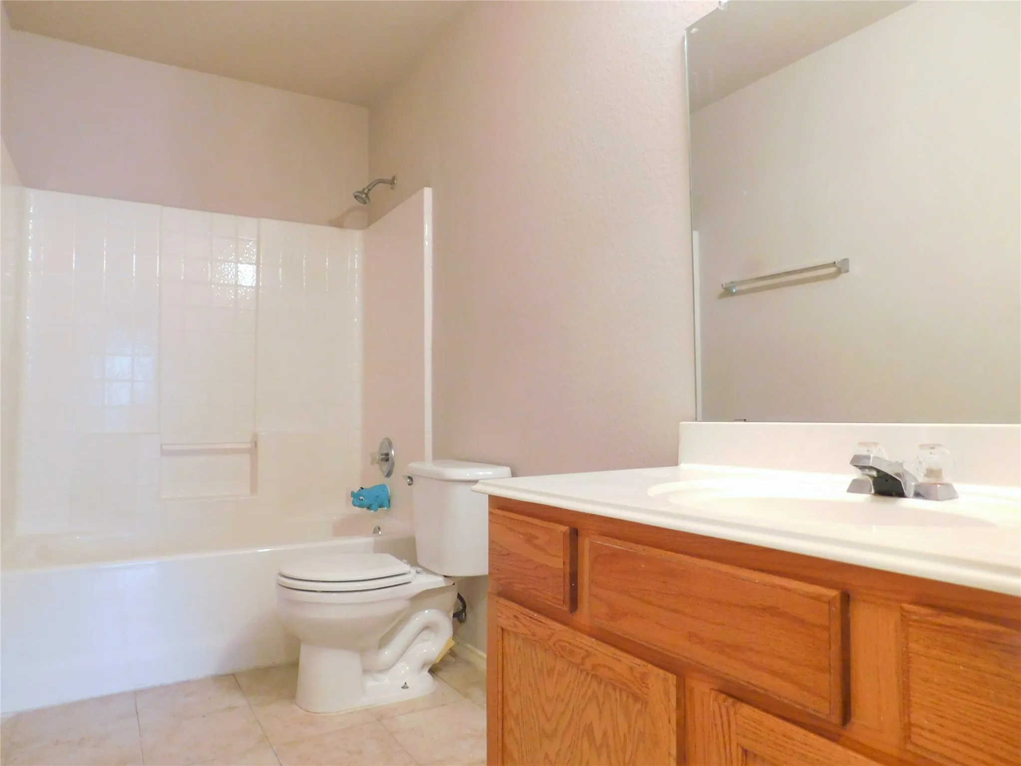 Single Family Residence For Rent in Denton County , 1508 Sequoia Grove Lane, Lewisville, Texas 75067, 3 Bedroom, 3 Bathroom, 2 Garage spaces, 2,255 Sqft, built in 2002, mls#21323474, Real Estate Agent in Lewisville, Homes For Rent in Denton county, Homes For Rent in Lewisville, Realtor in Lewisville Texas, Real Estate Brokerage Independent Realty Texas, Luminita Cordes Realtor