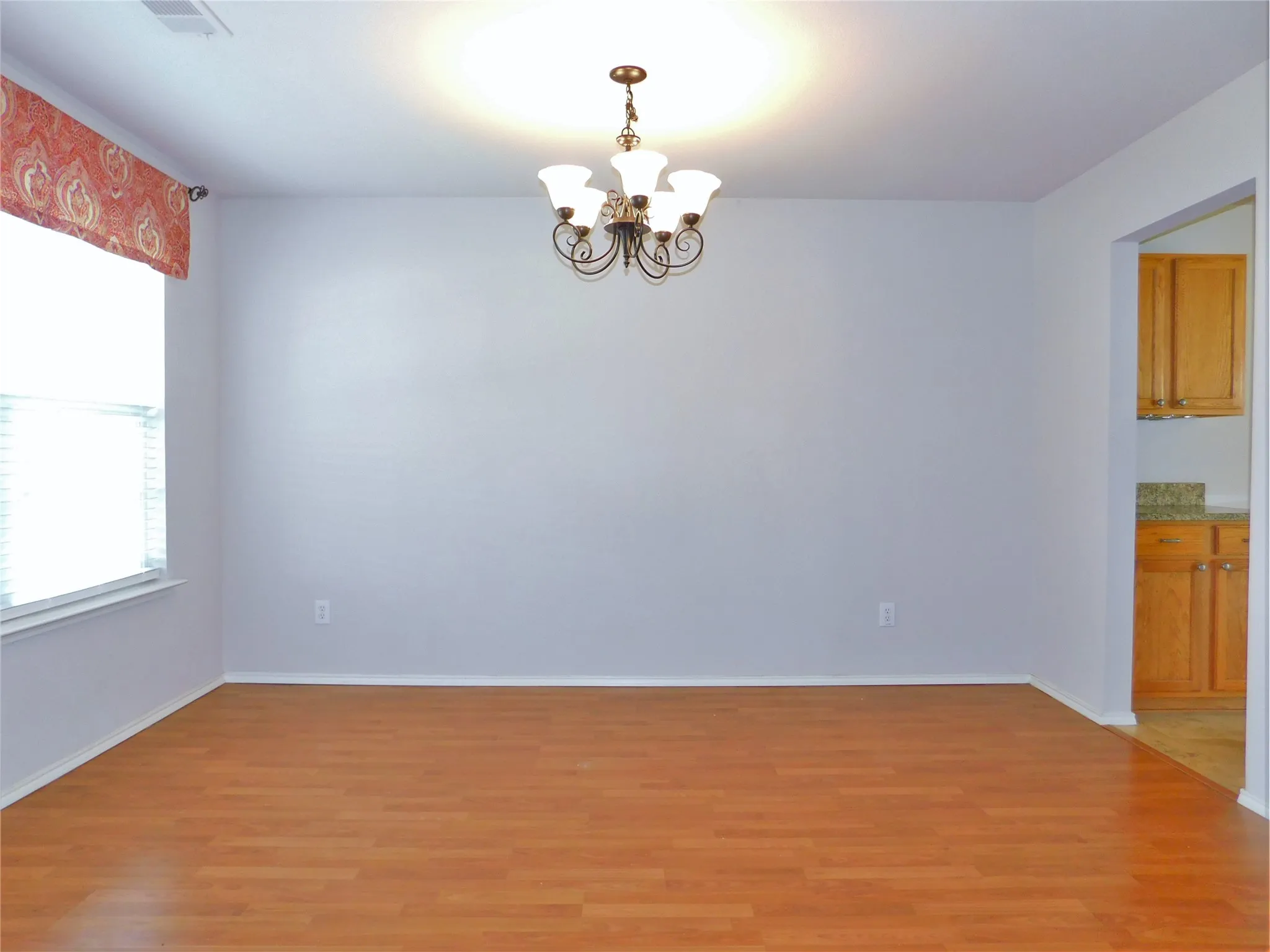 Single Family Residence For Rent in Denton County , 1508 Sequoia Grove Lane, Lewisville, Texas 75067, 3 Bedroom, 3 Bathroom, 2 Garage spaces, 2,255 Sqft, built in 2002, mls#21323474, Real Estate Agent in Lewisville, Homes For Rent in Denton county, Homes For Rent in Lewisville, Realtor in Lewisville Texas, Real Estate Brokerage Independent Realty Texas, Luminita Cordes Realtor