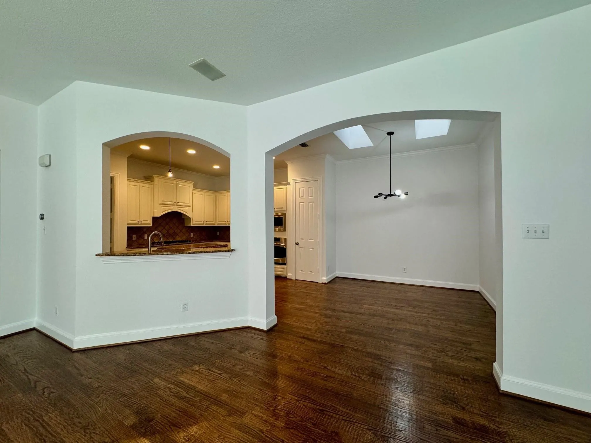 Single Family Residence For Rent in Denton County , 3780 Navarro Way, Frisco, Texas 75034, 4 Bedroom, 4 Bathroom, 2 Garage spaces, 3,235 Sqft, built in 2001, mls#21324854, Real Estate Agent in Frisco, Homes For Rent in Denton county, Homes For Rent in Frisco, Realtor in Frisco Texas, Real Estate Brokerage Independent Realty Texas, Luminita Cordes Realtor