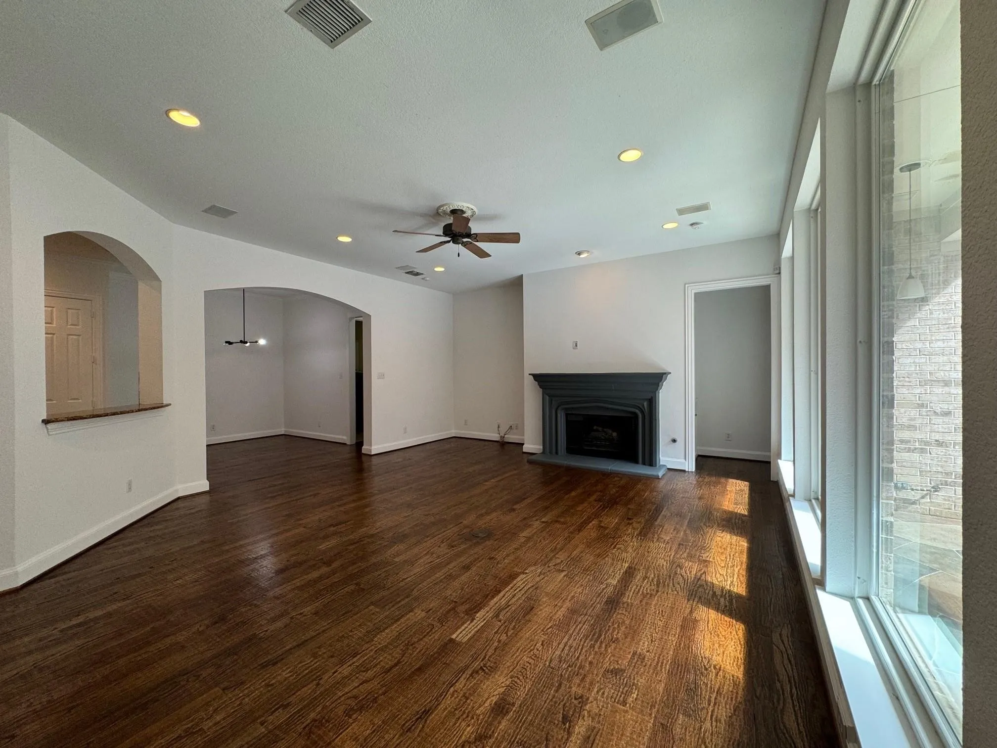 Single Family Residence For Rent in Denton County , 3780 Navarro Way, Frisco, Texas 75034, 4 Bedroom, 4 Bathroom, 2 Garage spaces, 3,235 Sqft, built in 2001, mls#21324854, Real Estate Agent in Frisco, Homes For Rent in Denton county, Homes For Rent in Frisco, Realtor in Frisco Texas, Real Estate Brokerage Independent Realty Texas, Luminita Cordes Realtor