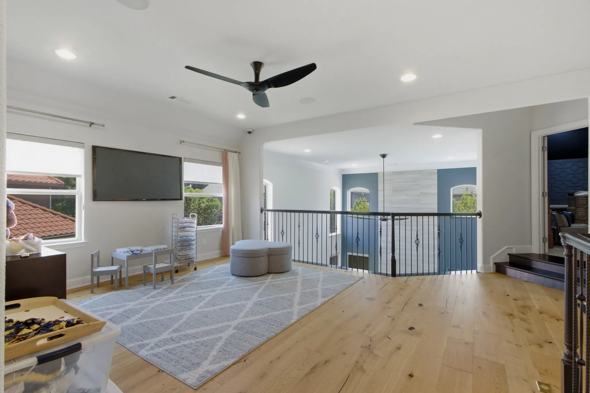 Single Family Residence For Sale in Dallas County , 744 E Lake Drive, Coppell, Texas 75019, 5 Bedroom, 5 Bathroom, 2 Garage spaces, 3,936 Sqft, built in 2015, mls#21314949, Real Estate Agent in Coppell, Homes For Sale in Dallas county, Homes For Sale in Coppell, Realtor in Coppell Texas, Real Estate Brokerage Independent Realty Texas, Luminita Cordes Realtor