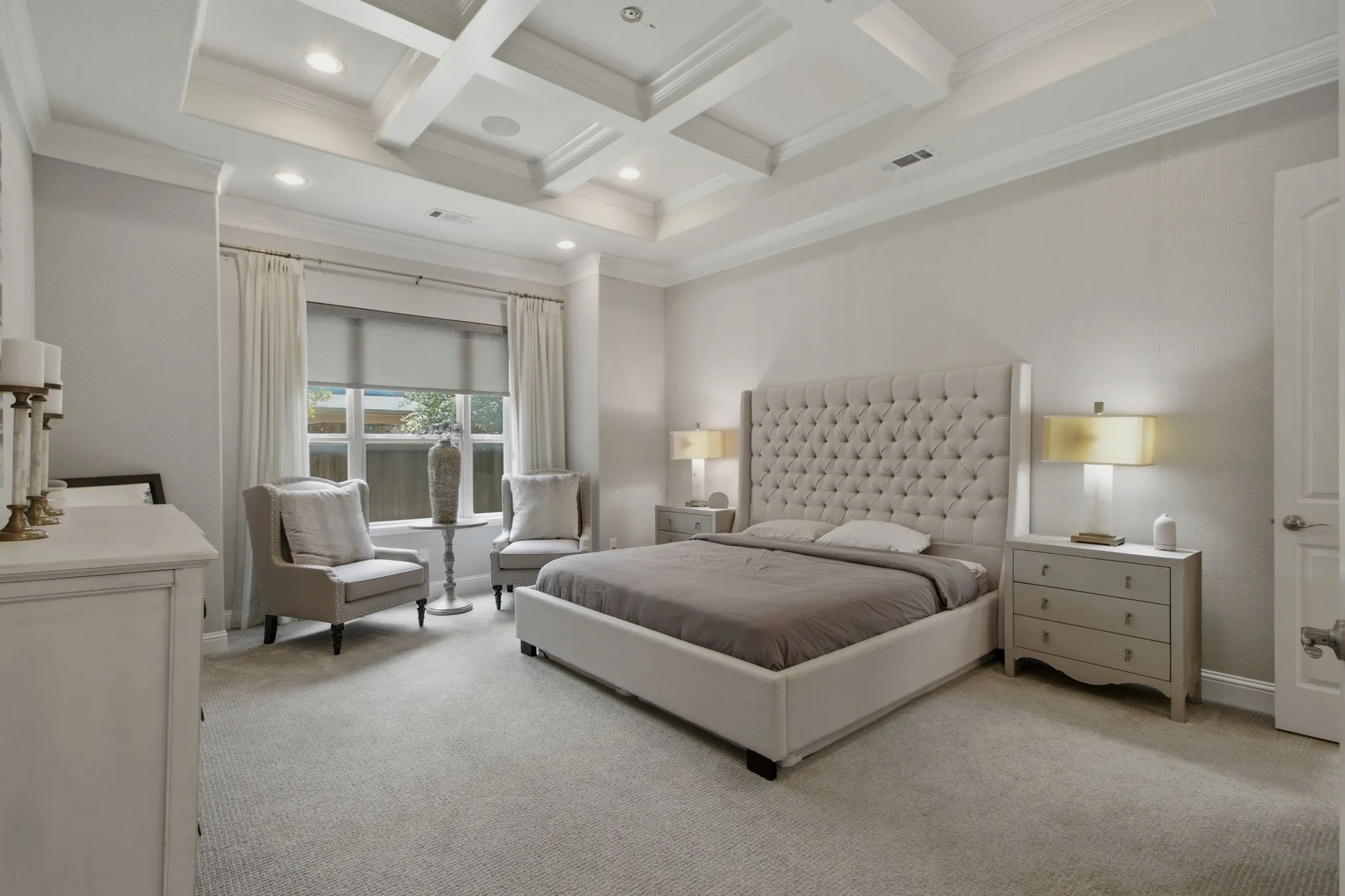 Single Family Residence For Sale in Dallas County , 744 E Lake Drive, Coppell, Texas 75019, 5 Bedroom, 5 Bathroom, 2 Garage spaces, 3,936 Sqft, built in 2015, mls#21314949, Real Estate Agent in Coppell, Homes For Sale in Dallas county, Homes For Sale in Coppell, Realtor in Coppell Texas, Real Estate Brokerage Independent Realty Texas, Luminita Cordes Realtor