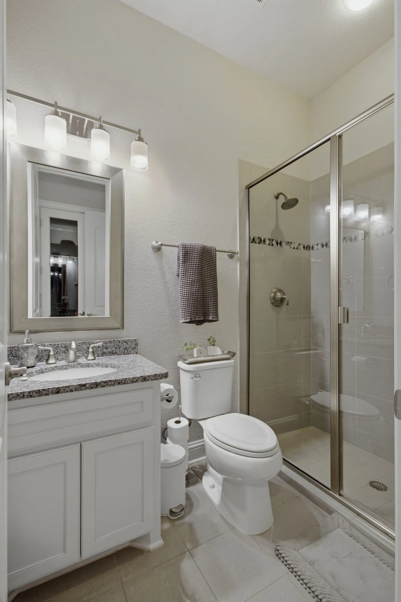 Single Family Residence For Sale in Dallas County , 744 E Lake Drive, Coppell, Texas 75019, 5 Bedroom, 5 Bathroom, 2 Garage spaces, 3,936 Sqft, built in 2015, mls#21314949, Real Estate Agent in Coppell, Homes For Sale in Dallas county, Homes For Sale in Coppell, Realtor in Coppell Texas, Real Estate Brokerage Independent Realty Texas, Luminita Cordes Realtor